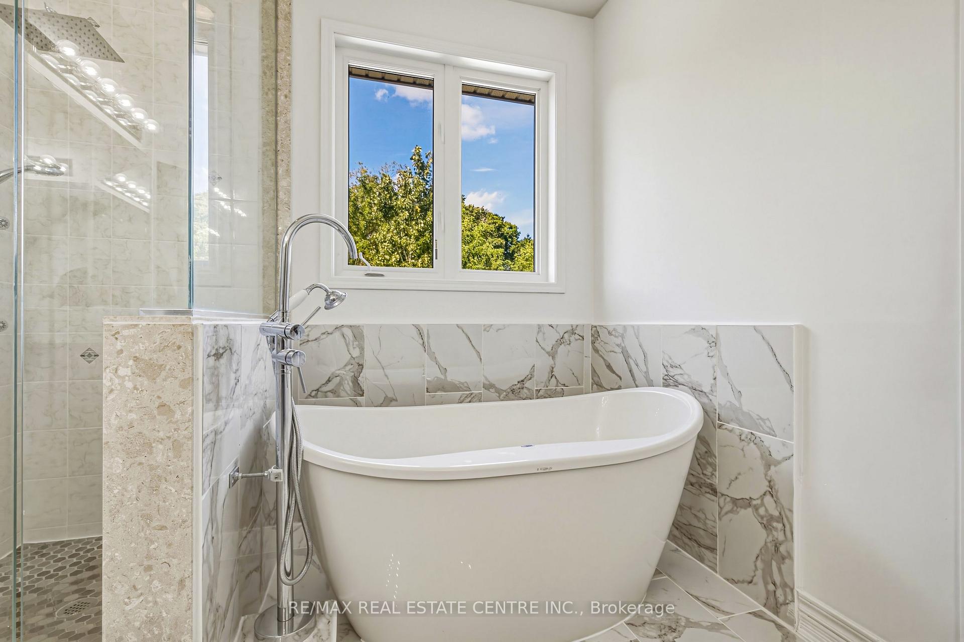 Photo 25 of 37 Lambert Crescent, Brantford, Empire — HOMEH