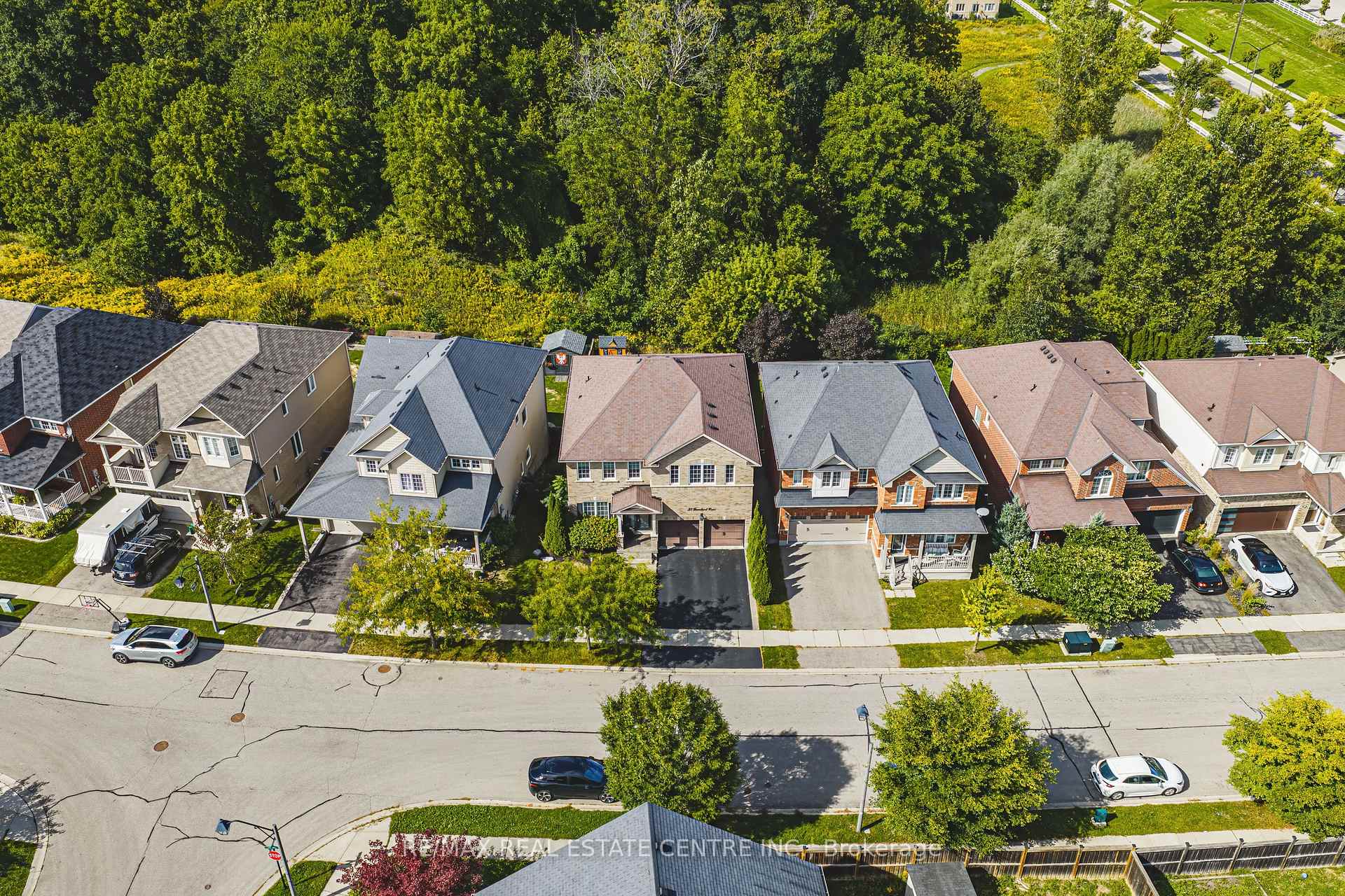 Photo 42 of 37 Lambert Crescent, Brantford, Empire — HOMEH