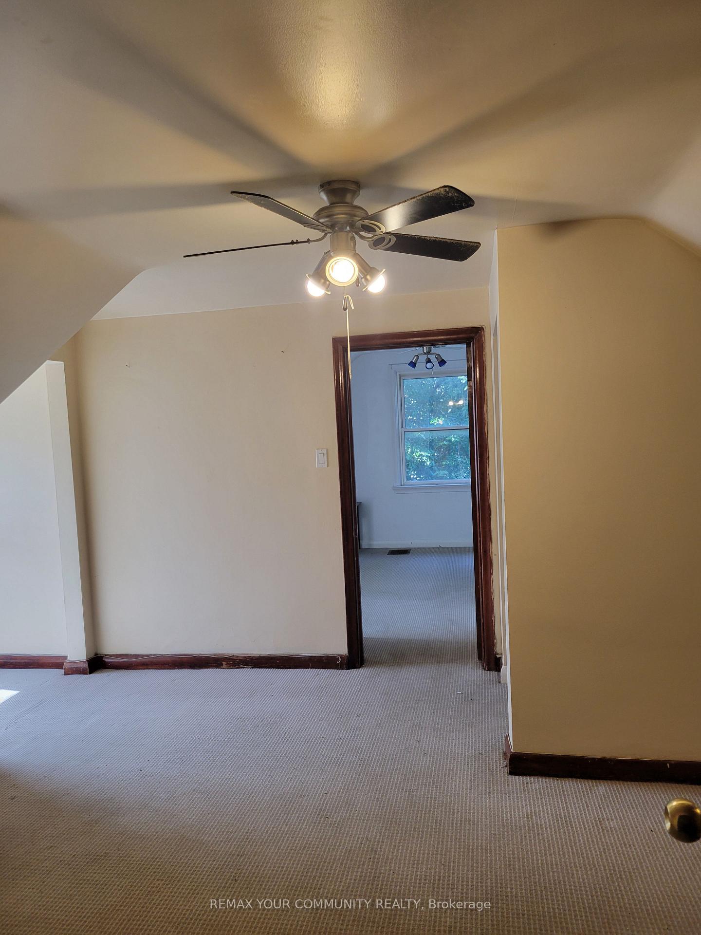 Photo 6 of 145 Varsity Road, Toronto, Lambton Baby Point — HOMEH