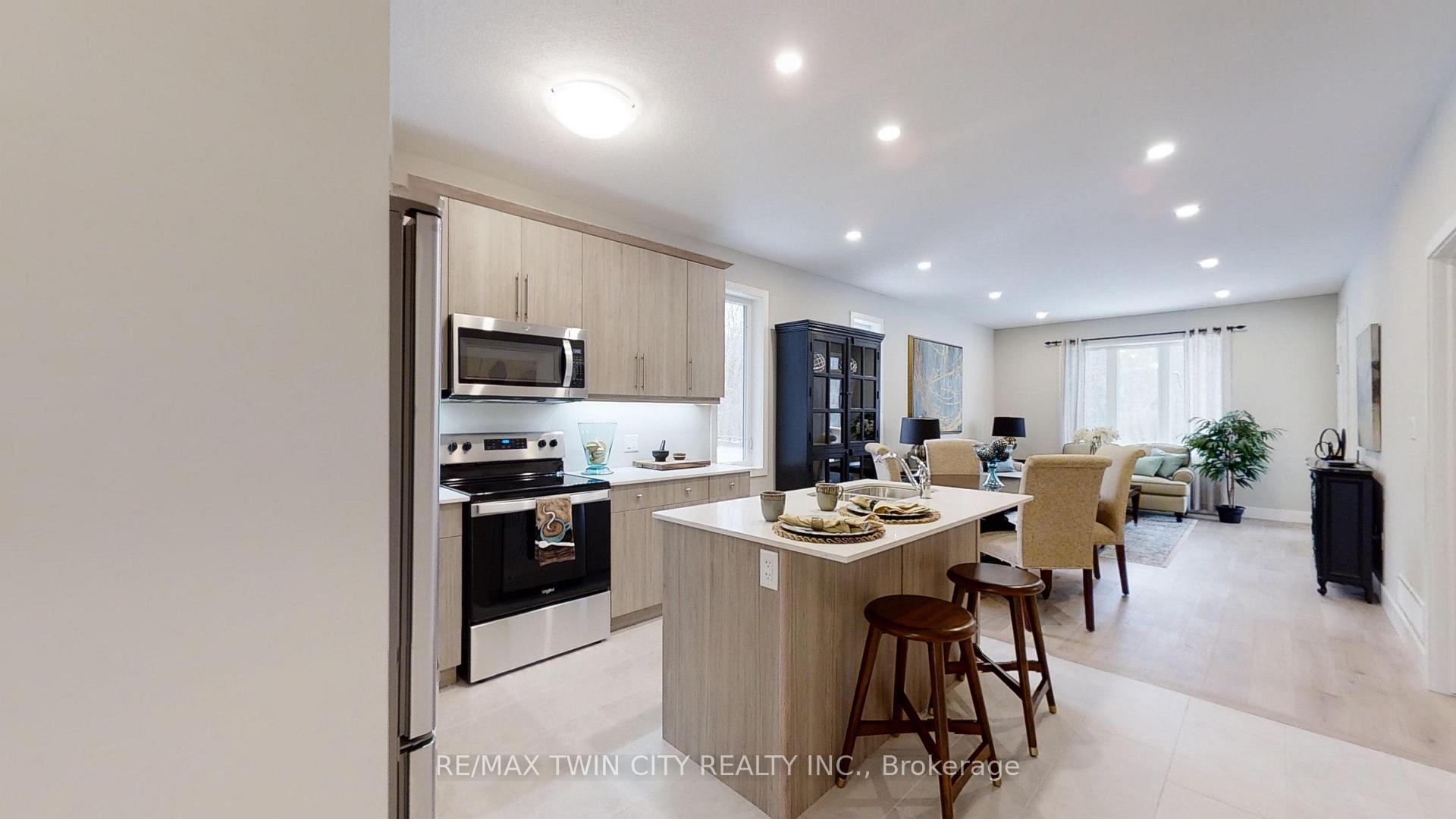 Photo 9 of 668 Chelton Road, London, South U — HOMEH