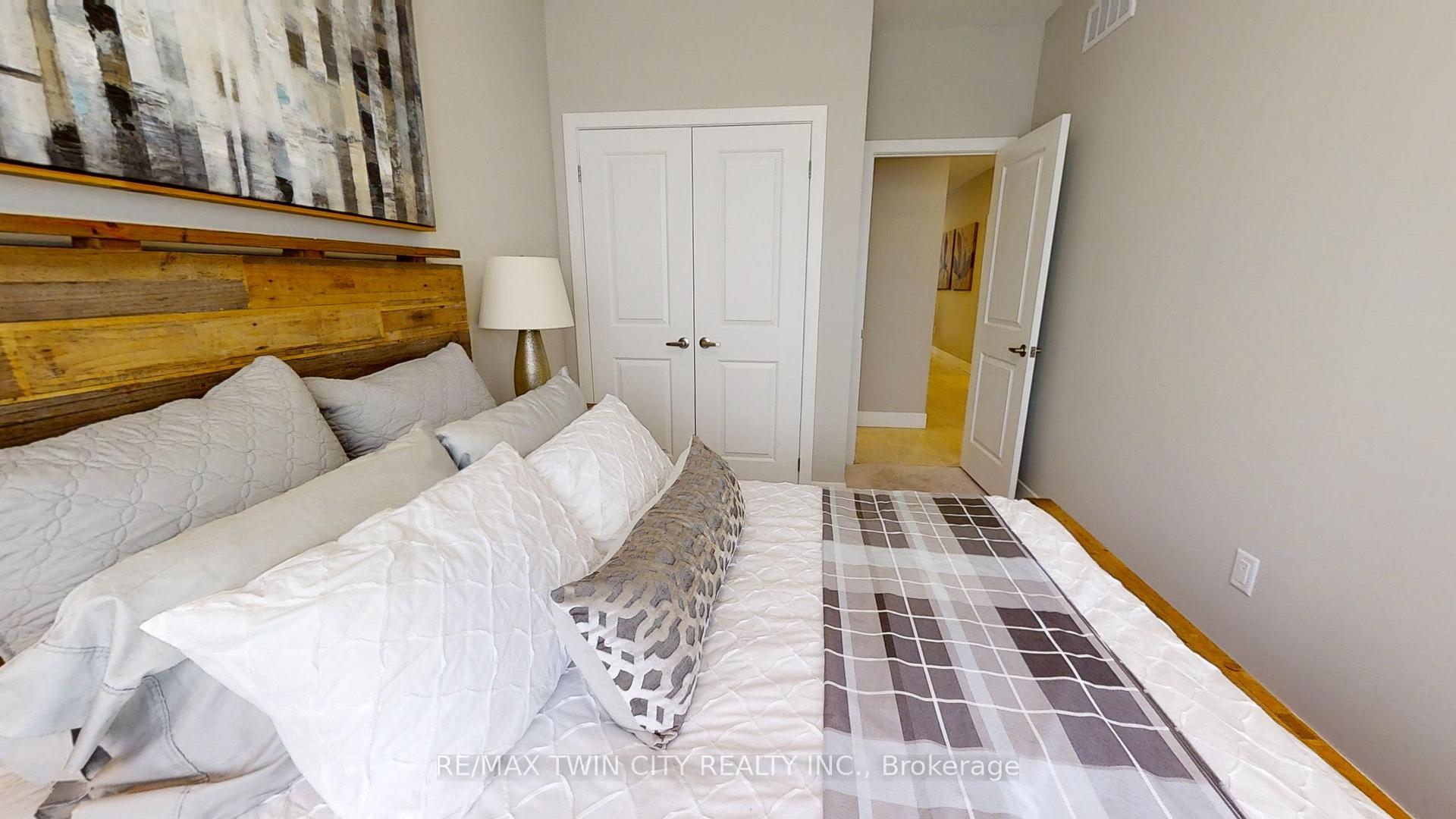 Photo 20 of 668 Chelton Road, London, South U — HOMEH