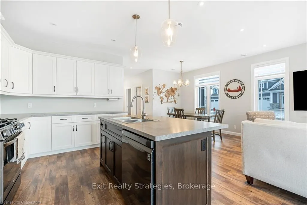 Photo 12 of Unit 10, 740 Main Street E, Haldimand, Dunnville — HOMEH