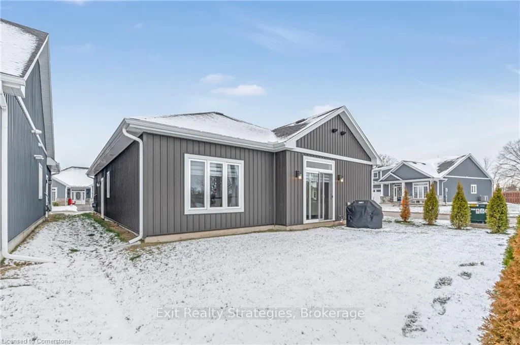 Photo 33 of Unit 10, 740 Main Street E, Haldimand, Dunnville — HOMEH