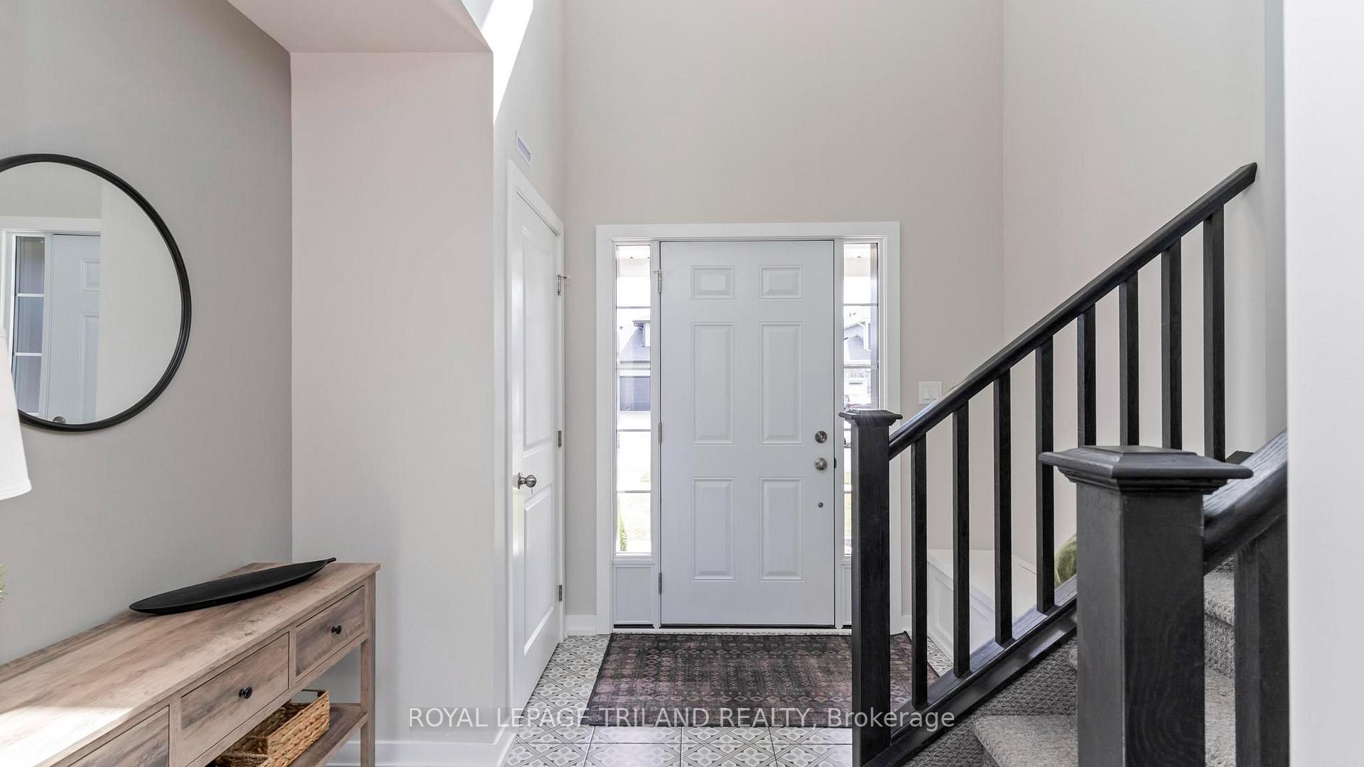 Photo 6 of 3 Silverleaf Path, St. Thomas — HOMEH