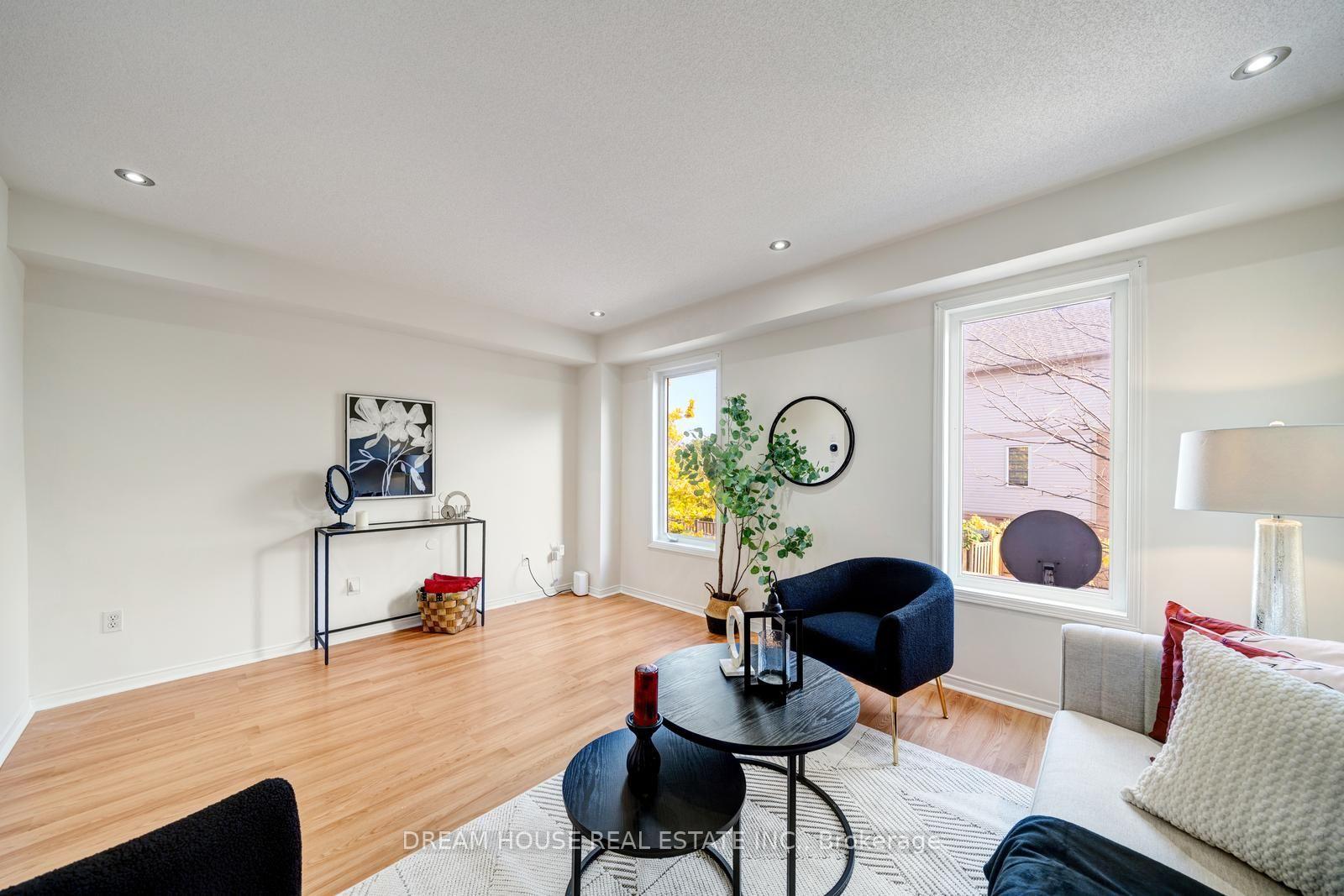 Photo 6 of 68 Mcgonigal Lane, Ajax, Central — HOMEH