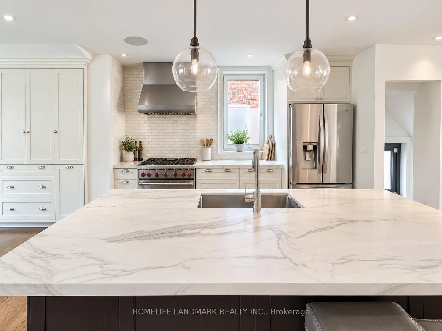 Photo 6 of 15 Jean Street, Toronto, Rosedale-Moore Park — HOMEH
