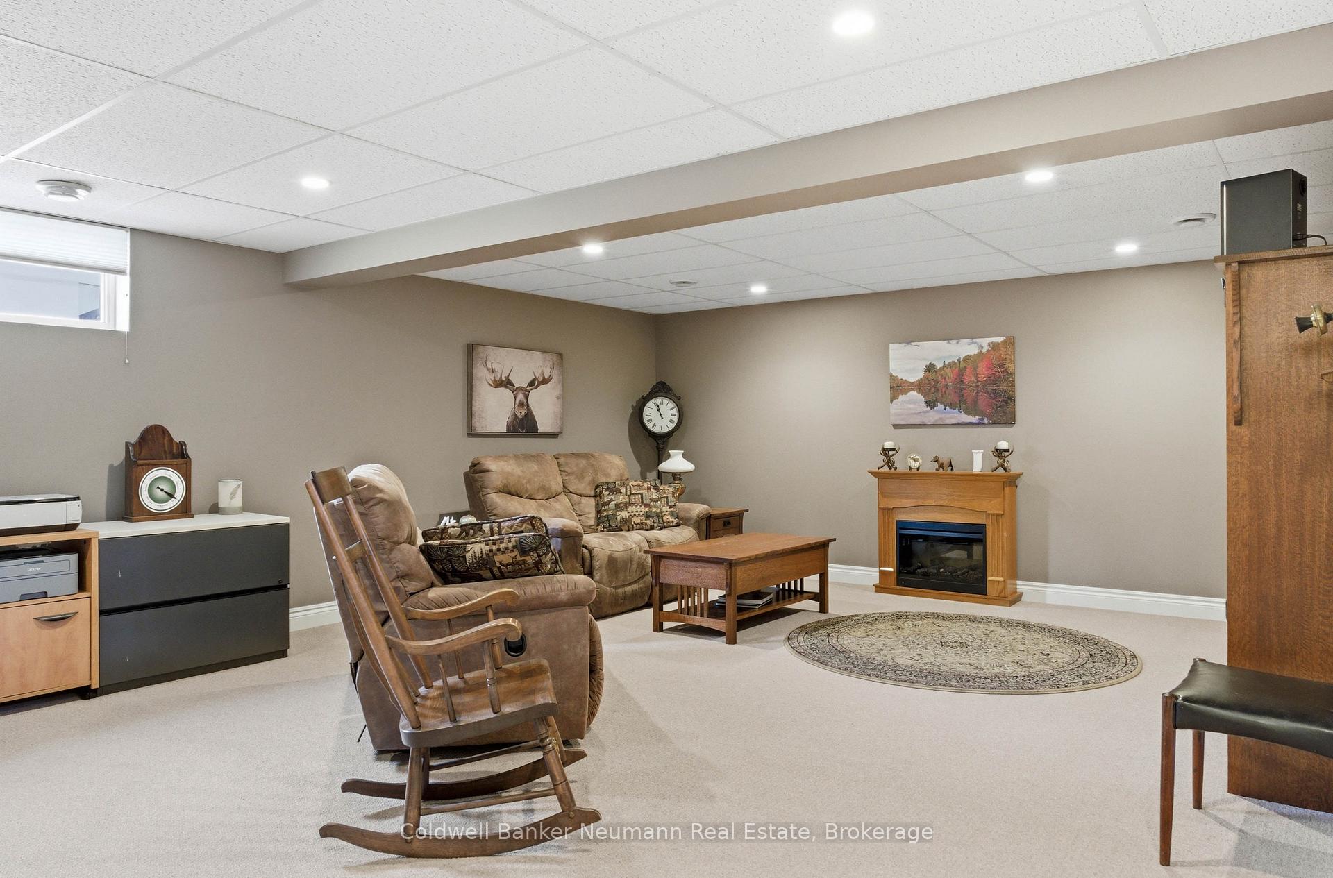 Photo 25 of 12 Brown Street S, Minto — HOMEH