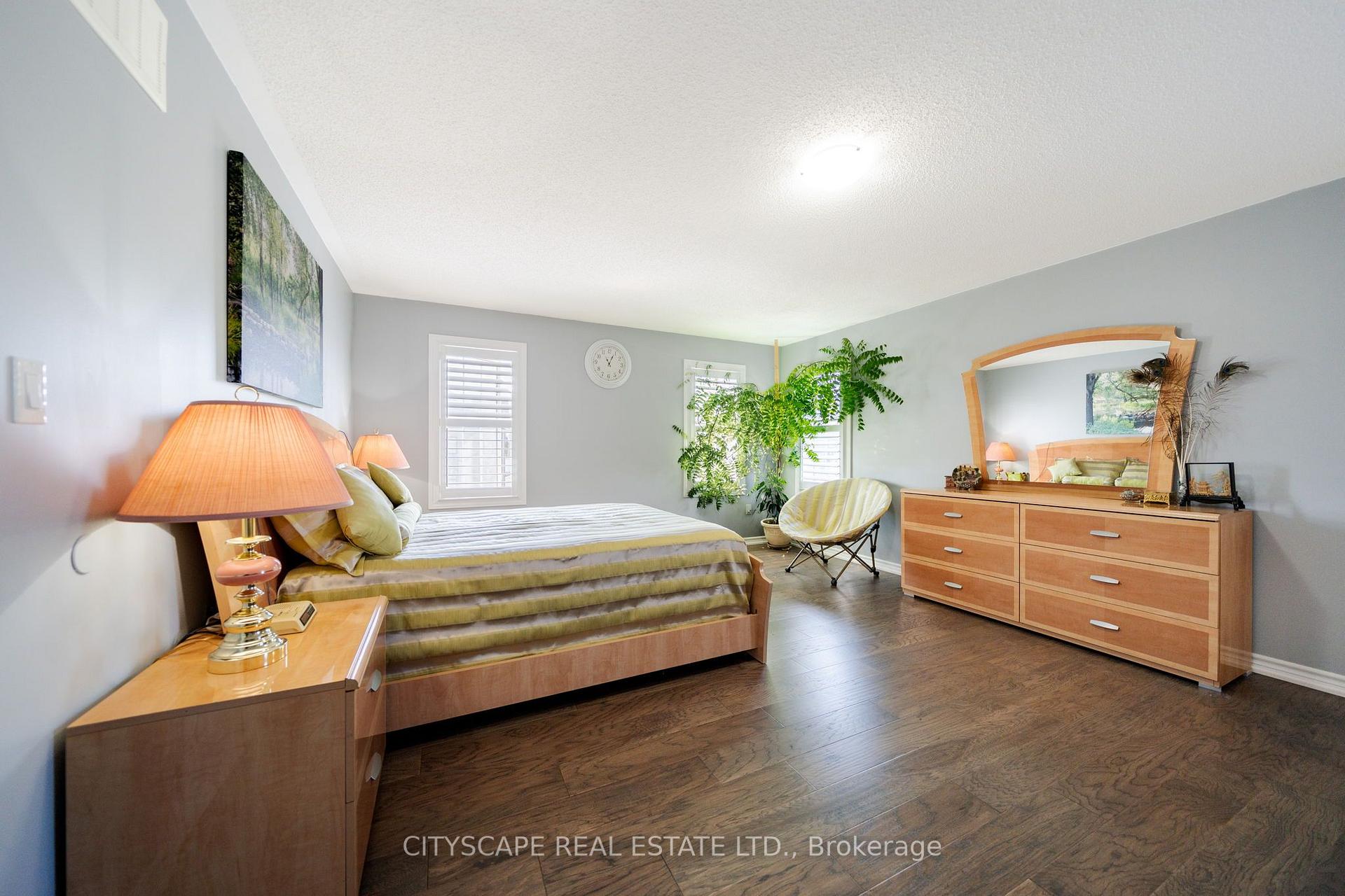 Photo 27 of 250 Crombie Street, Clarington, Bowmanville — HOMEH