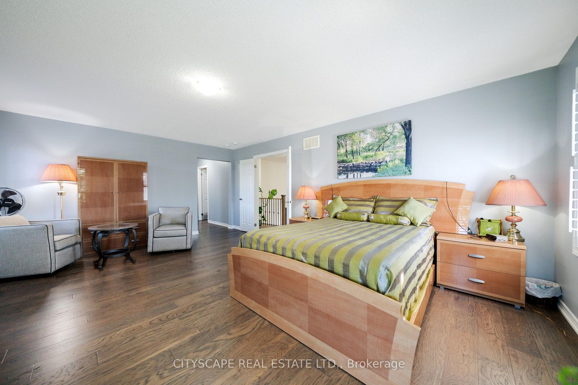 Photo 28 of 250 Crombie Street, Clarington, Bowmanville — HOMEH