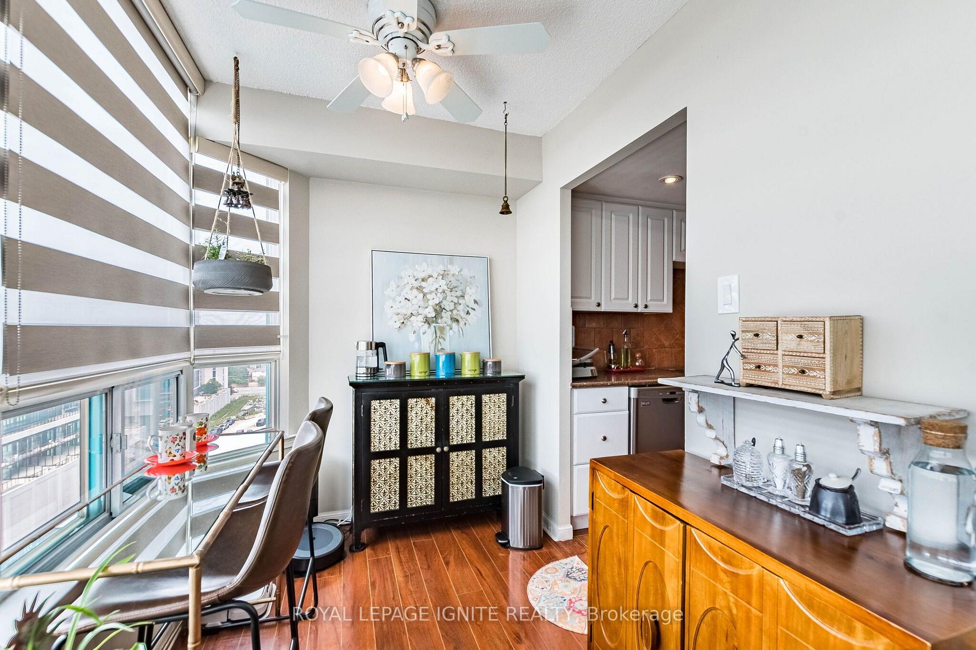 Photo 18 of Unit 1409, 550 Webb Drive, Mississauga, City Centre — HOMEH