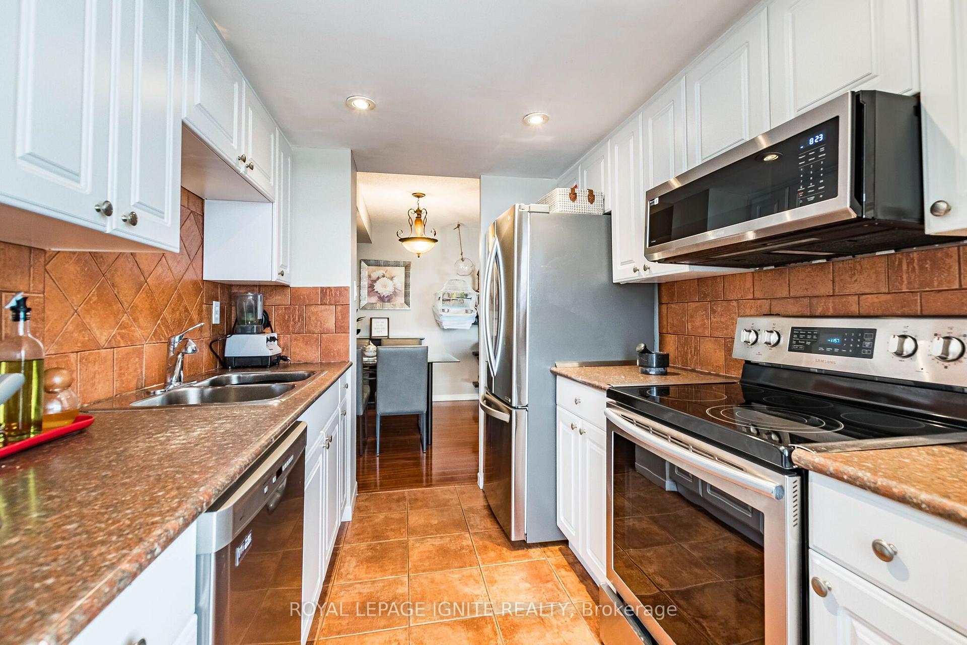 Photo 20 of Unit 1409, 550 Webb Drive, Mississauga, City Centre — HOMEH