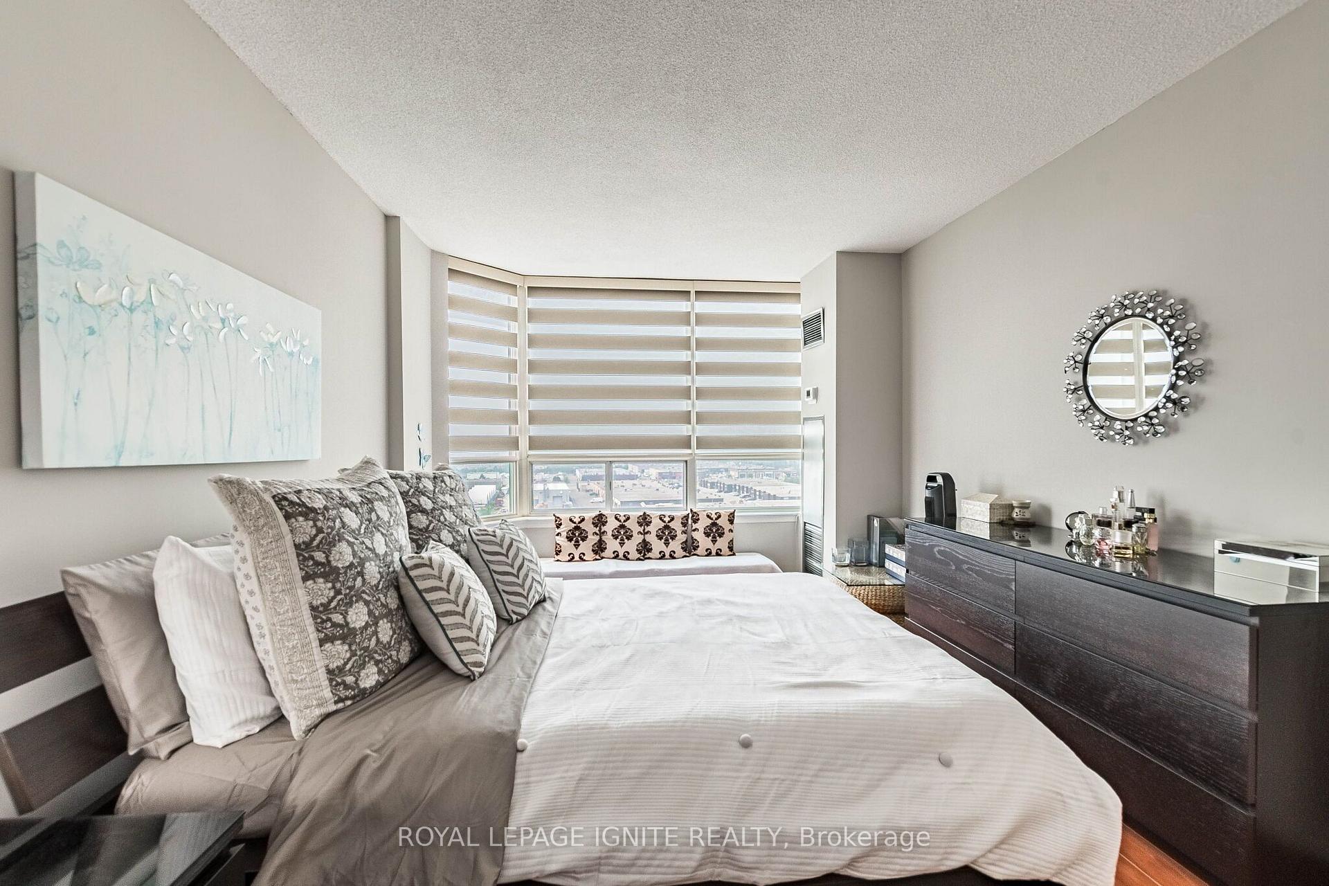 Photo 27 of Unit 1409, 550 Webb Drive, Mississauga, City Centre — HOMEH