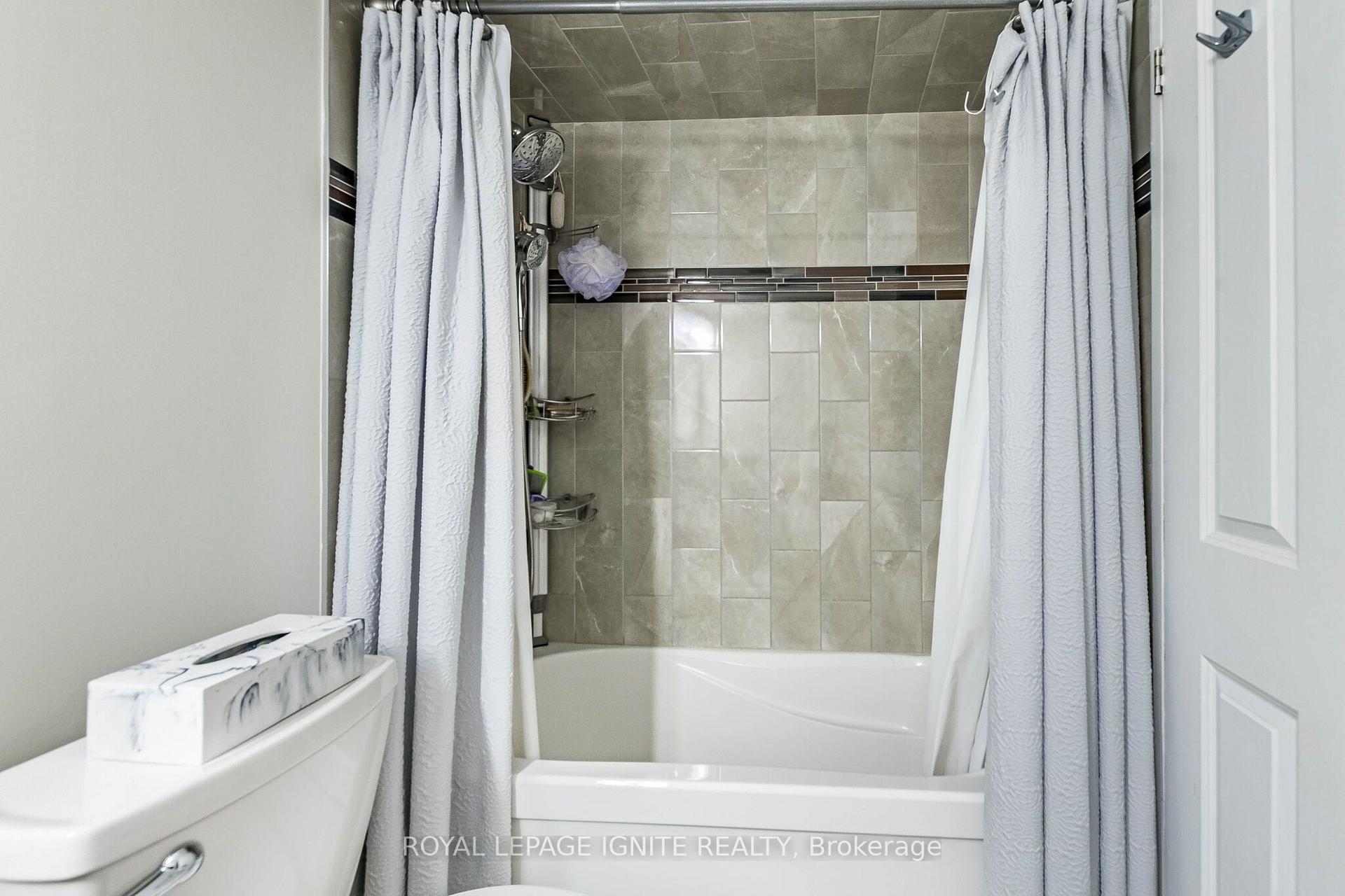 Photo 29 of Unit 1409, 550 Webb Drive, Mississauga, City Centre — HOMEH