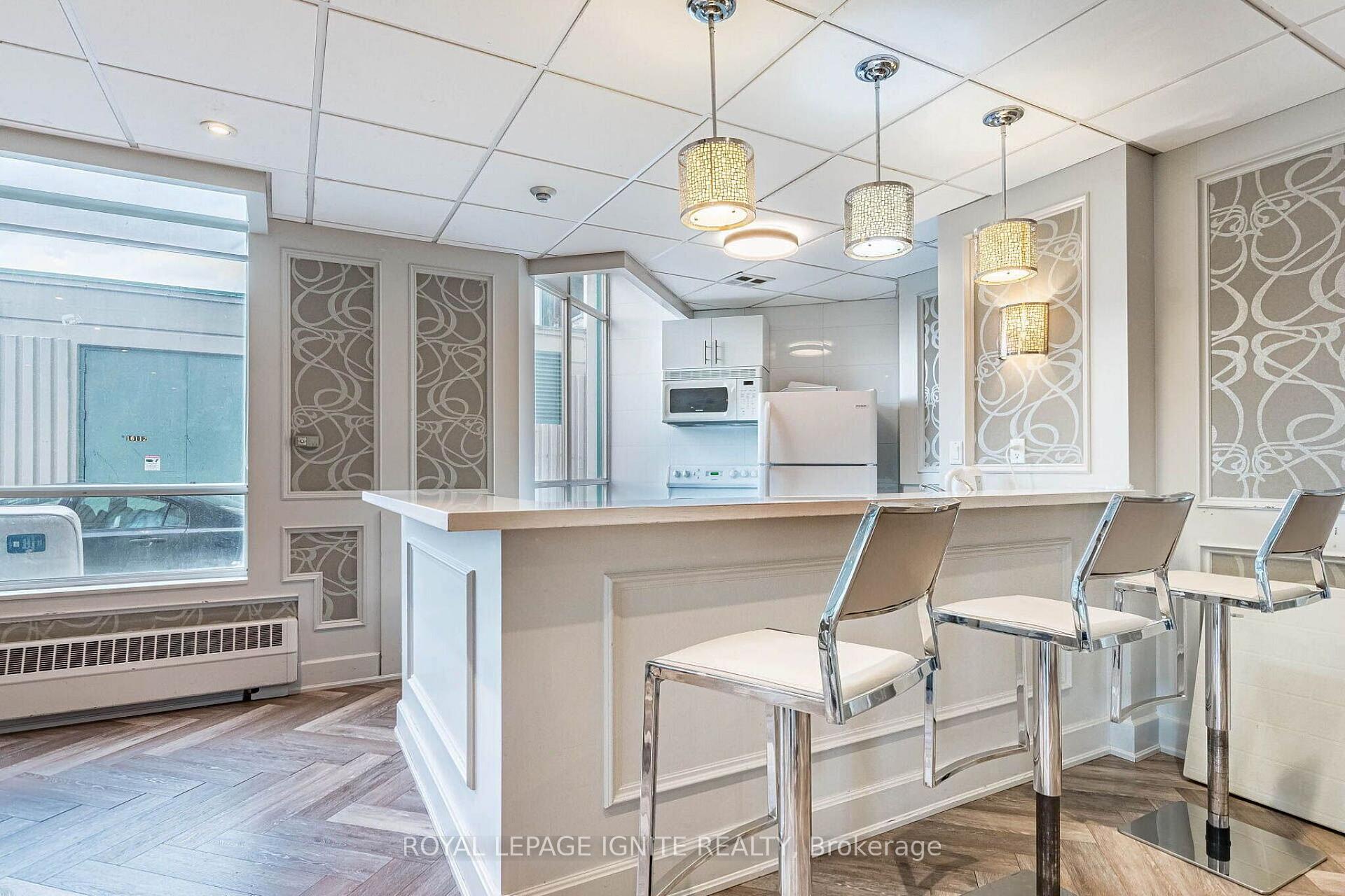 Photo 39 of Unit 1409, 550 Webb Drive, Mississauga, City Centre — HOMEH
