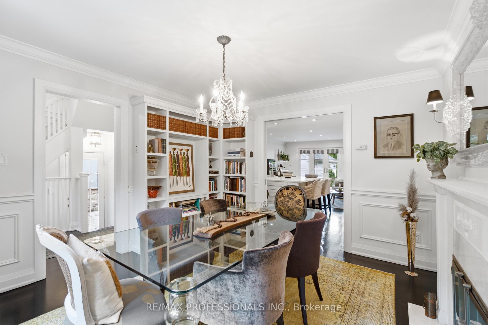 Photo 8 of 19 Langmuir Crescent, Toronto, Lambton Baby Point — HOMEH