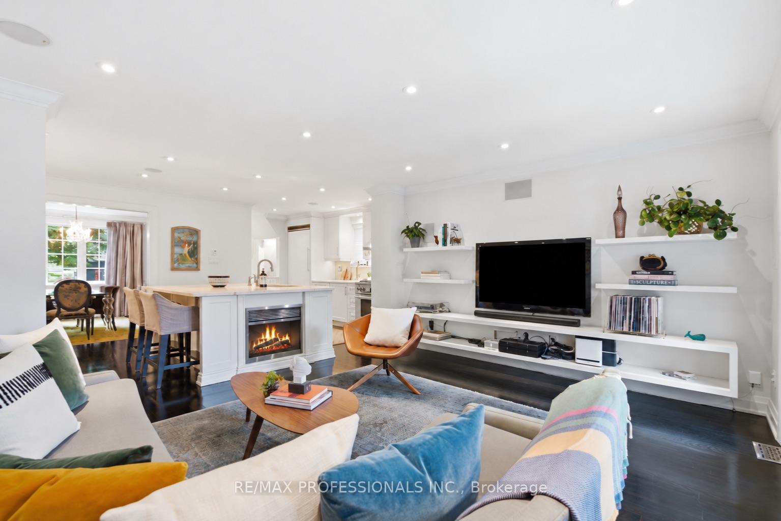 Photo 18 of 19 Langmuir Crescent, Toronto, Lambton Baby Point — HOMEH