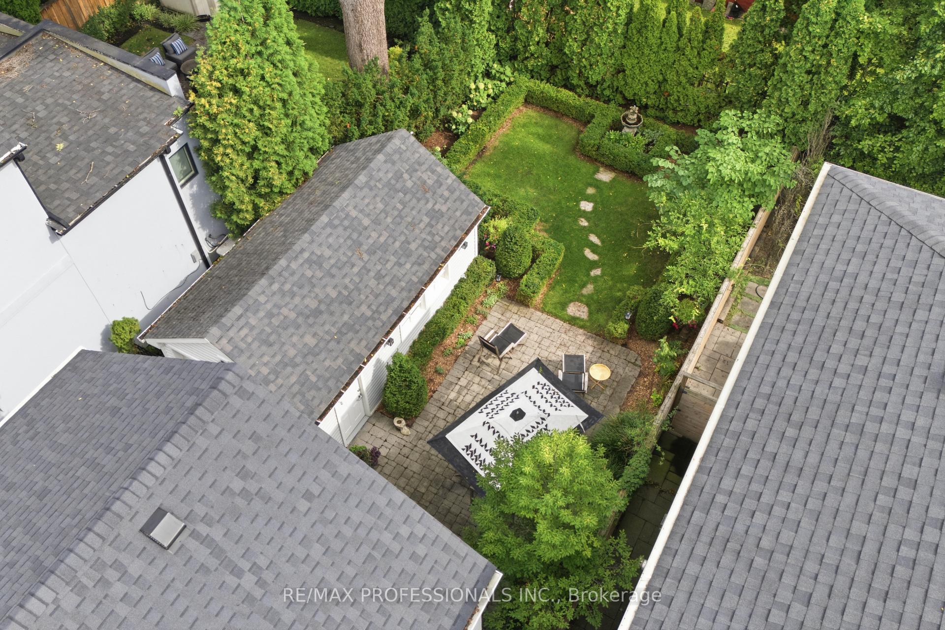 Photo 49 of 19 Langmuir Crescent, Toronto, Lambton Baby Point — HOMEH