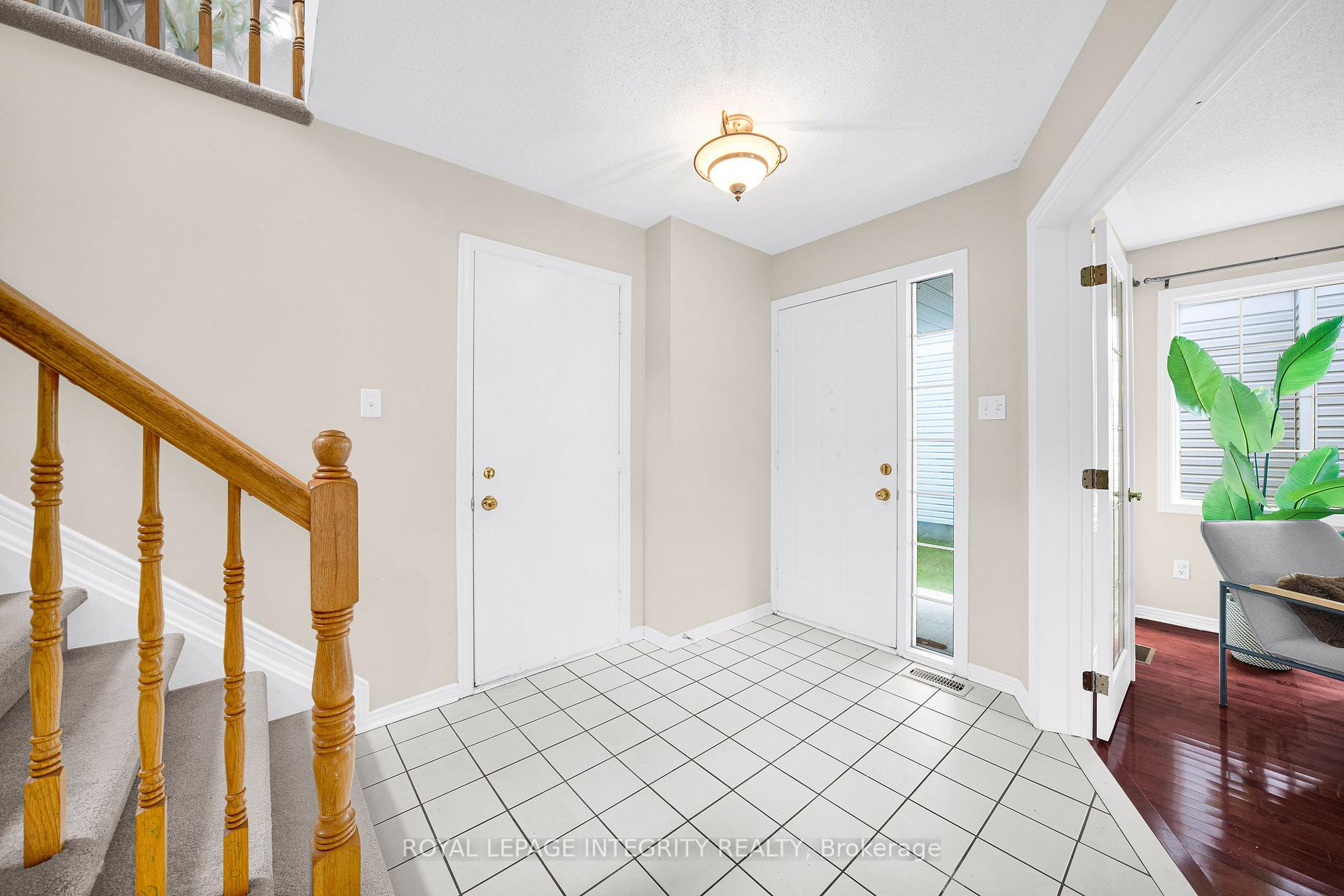 Photo 4 of 25 Springwater Drive, Ottawa, Kanata - Bridlewood — HOMEH