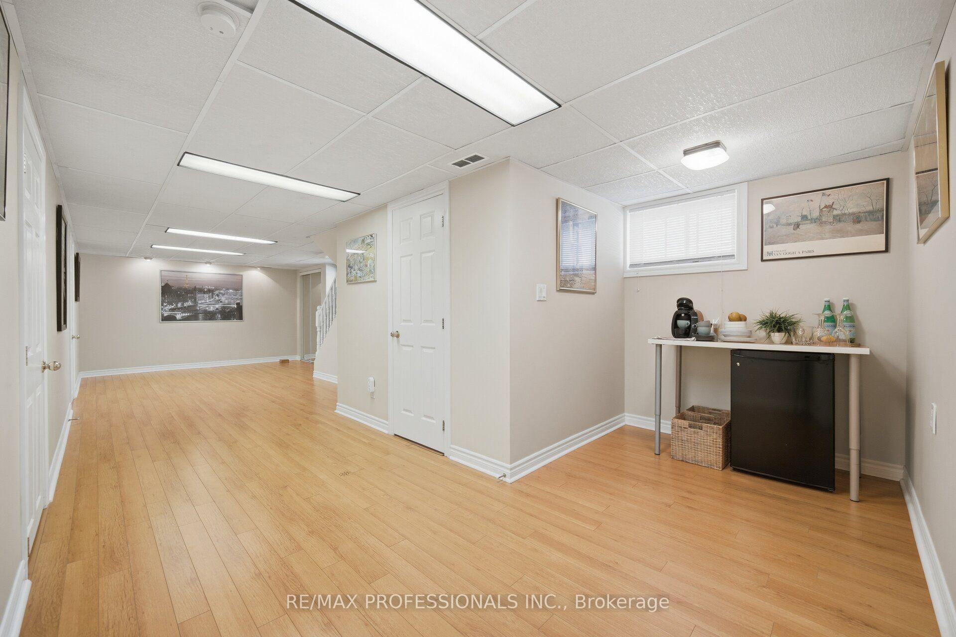 Photo 42 of 42 Cardigan Road, Etobicoke, Stonegate-Queensway — HOMEH