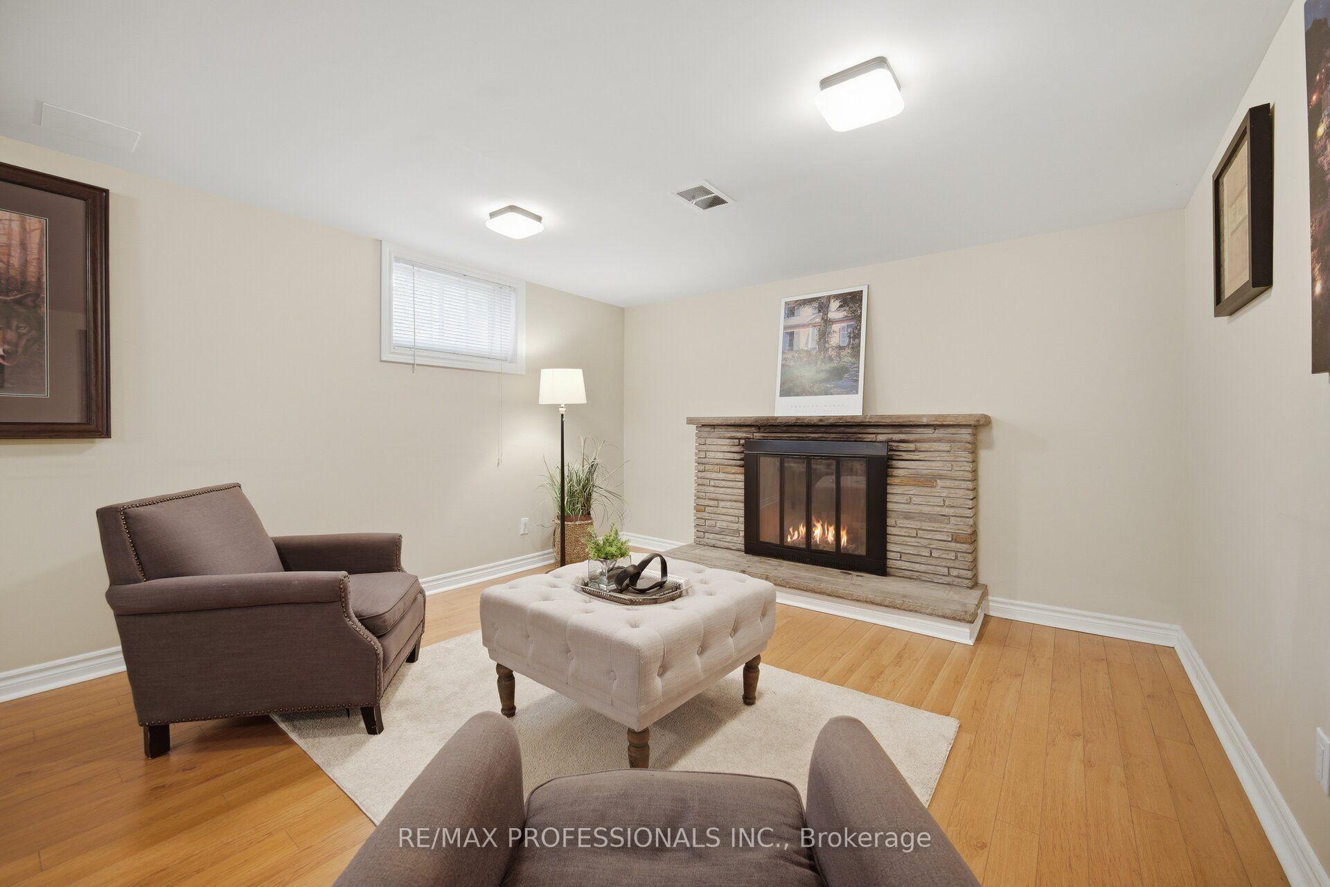 Photo 48 of 42 Cardigan Road, Etobicoke, Stonegate-Queensway — HOMEH