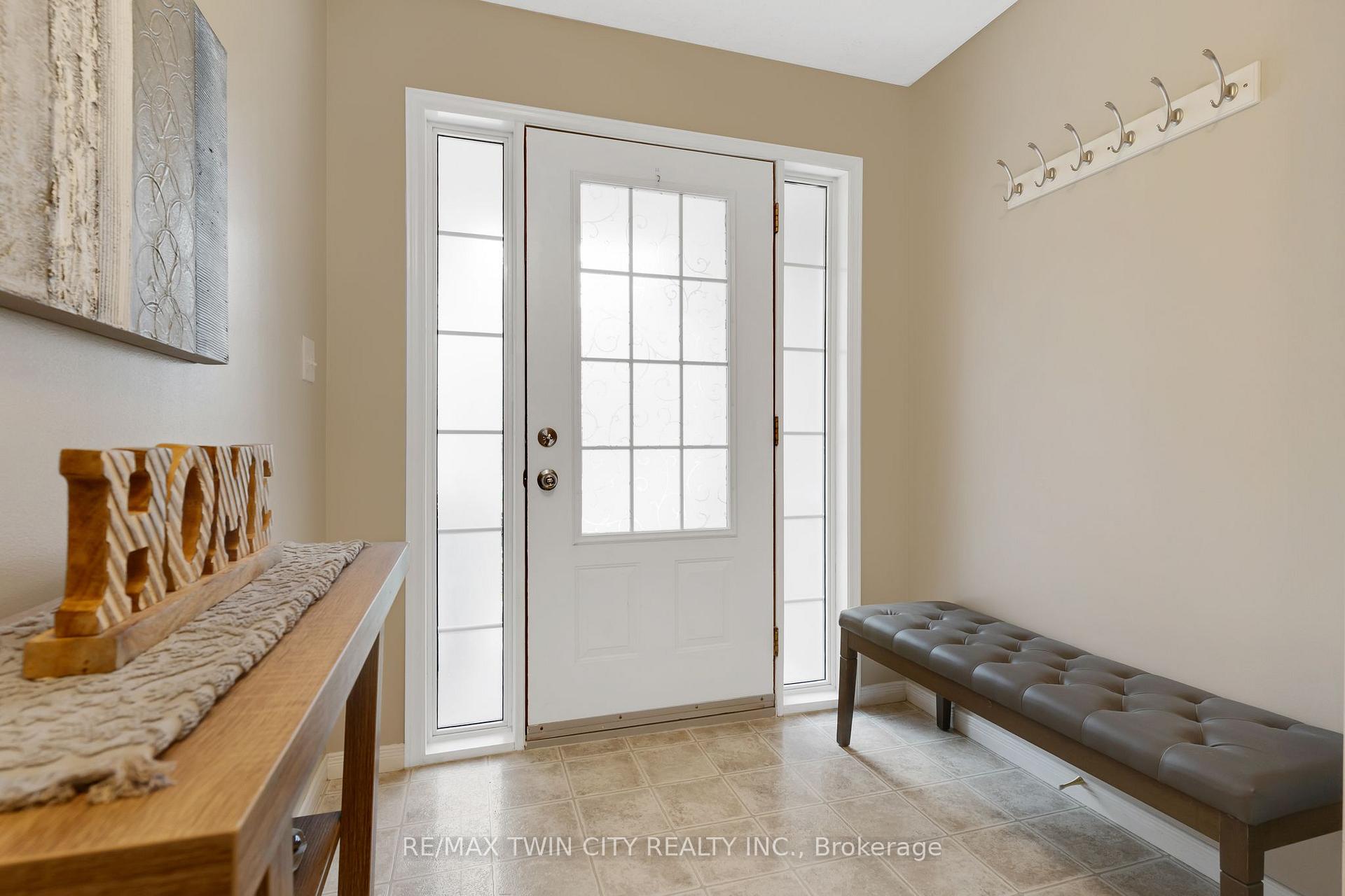 Photo 4 of Unit H54, 175 David Bergey Drive, Kitchener, Larentian West — HOMEH