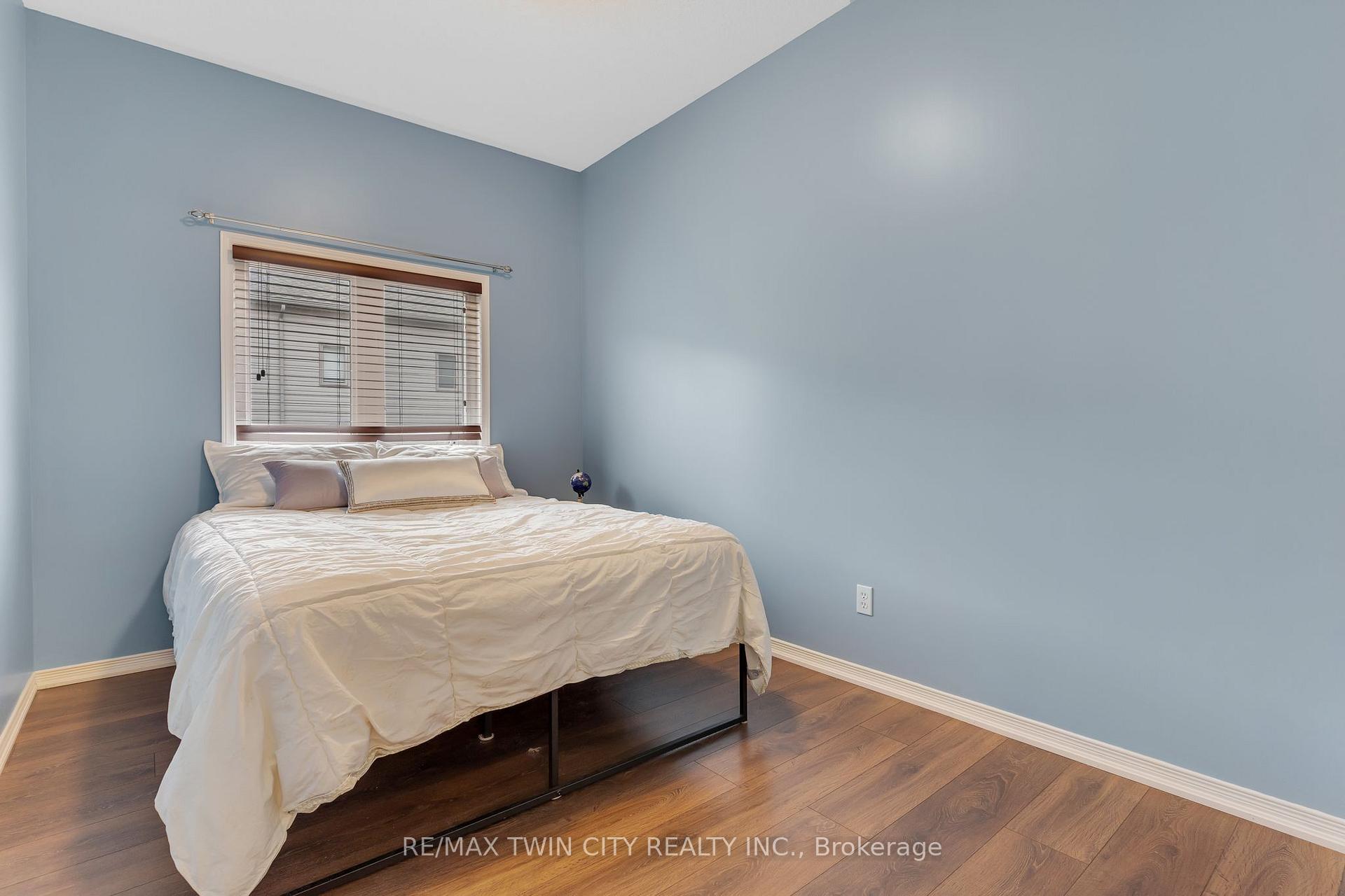 Photo 20 of Unit H54, 175 David Bergey Drive, Kitchener, Larentian West — HOMEH