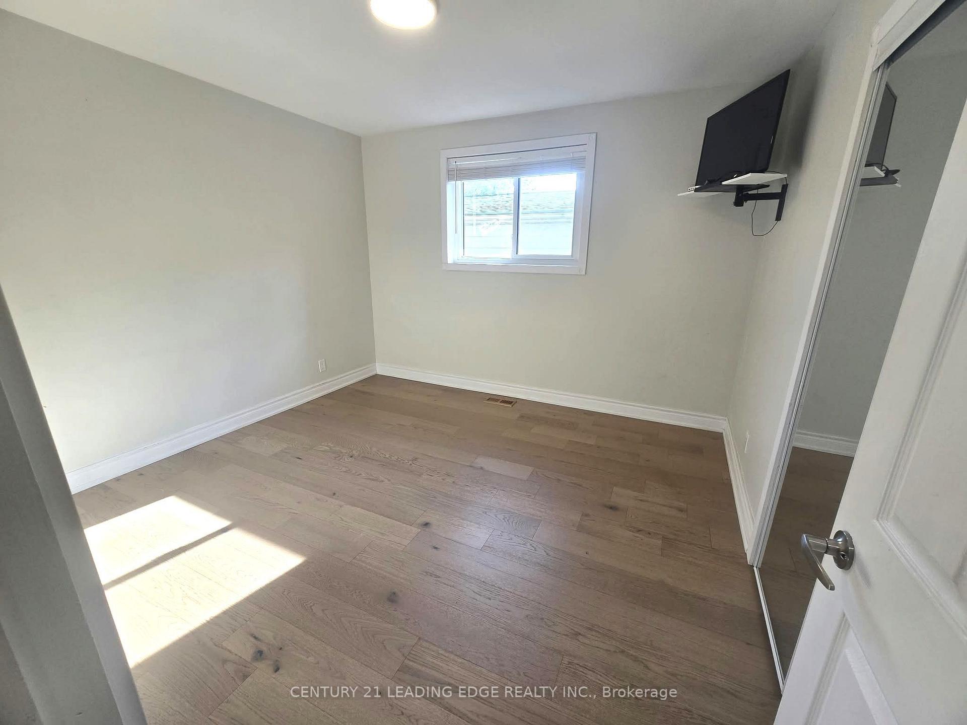 Photo 12 of 855 Zator Avenue, Pickering, Bay Ridges — HOMEH