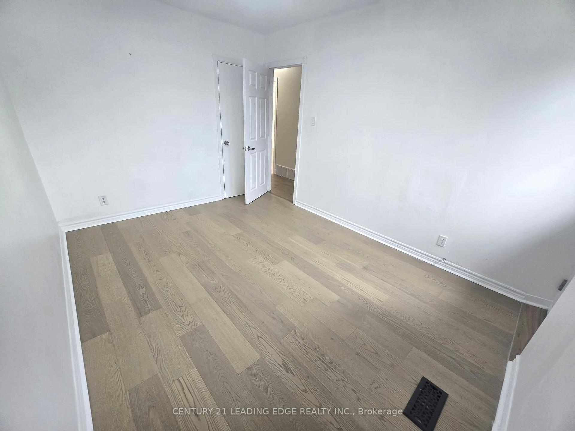 Photo 13 of 855 Zator Avenue, Pickering, Bay Ridges — HOMEH
