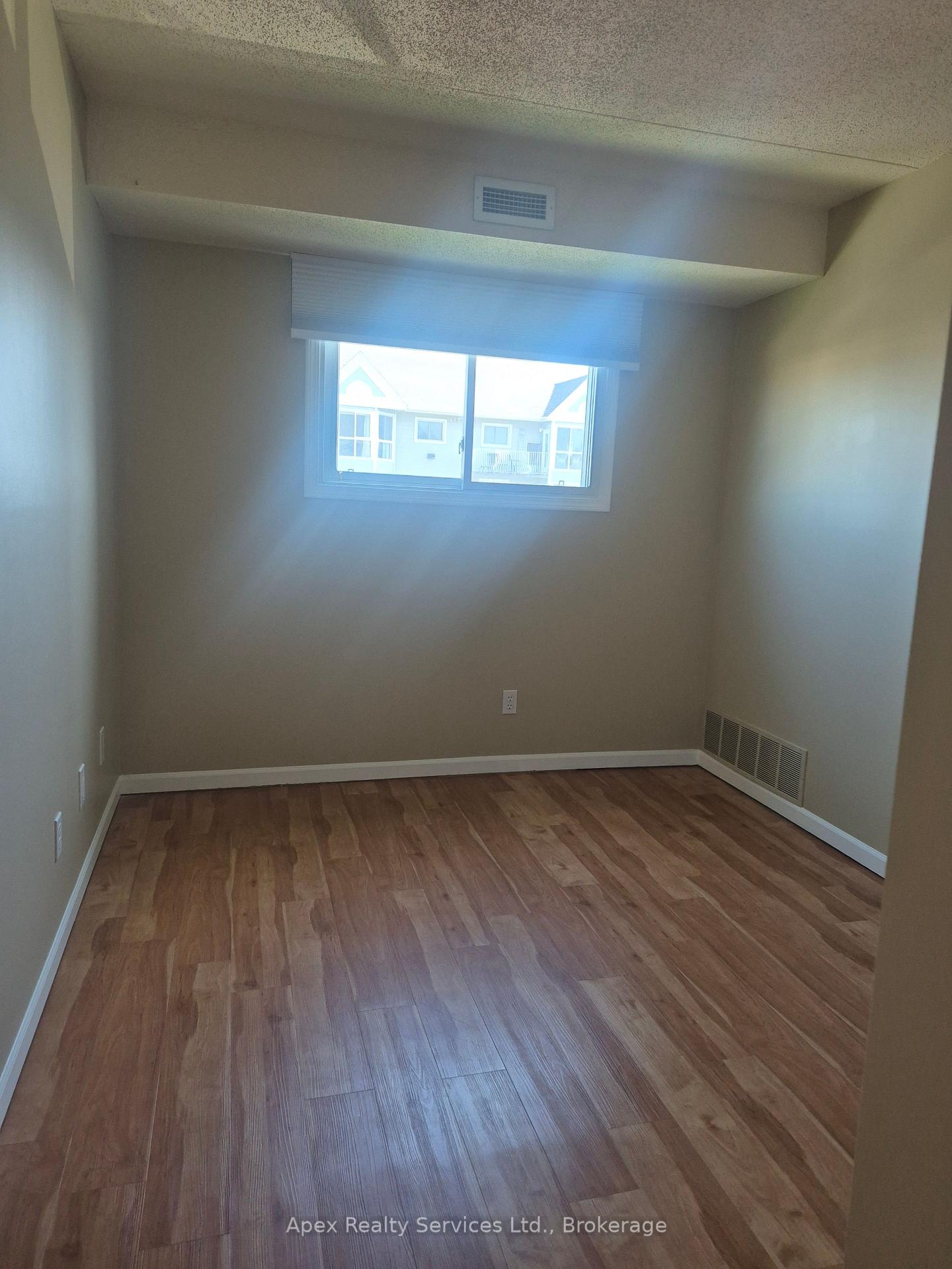 Photo 16 of Unit 306, 780 Gordon Street, Thunder Bay, Westfort — HOMEH