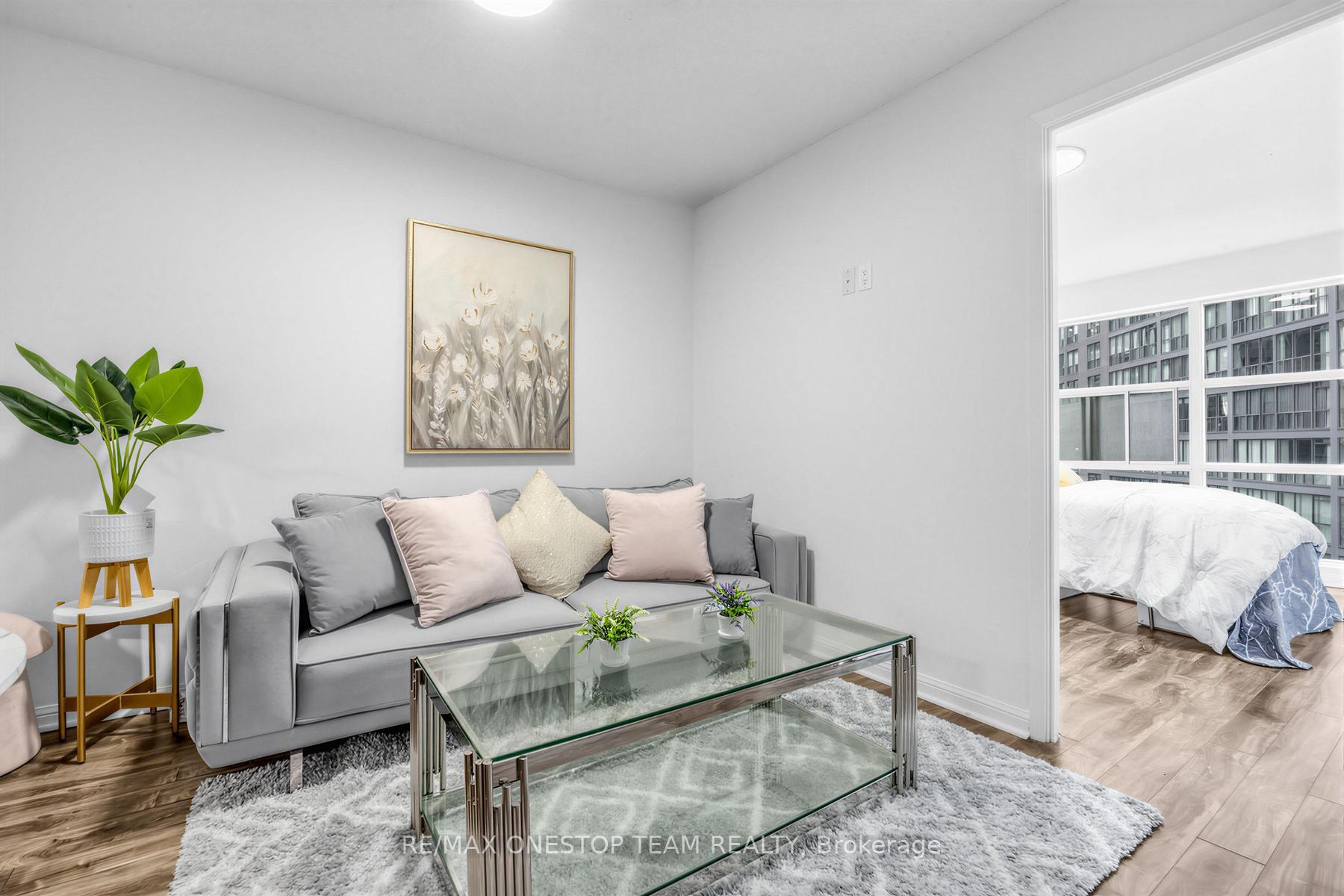 Photo 13 of Unit 504, 11 St Joseph Street, Toronto, Bay Street Corridor — HOMEH