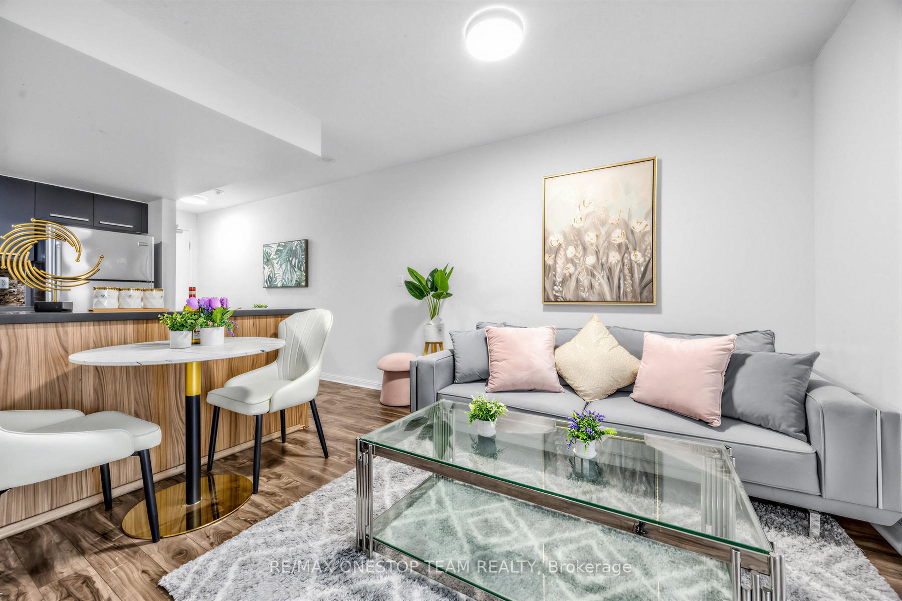 Photo 14 of Unit 504, 11 St Joseph Street, Toronto, Bay Street Corridor — HOMEH