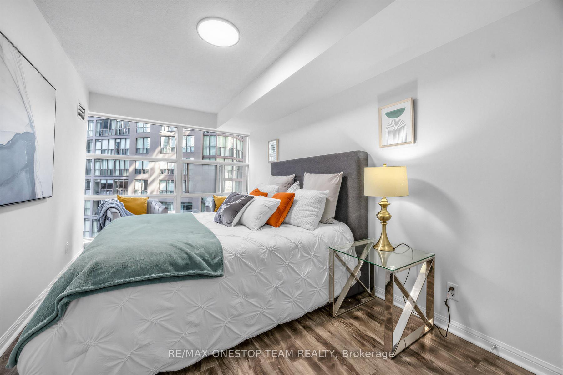 Photo 19 of Unit 504, 11 St Joseph Street, Toronto, Bay Street Corridor — HOMEH