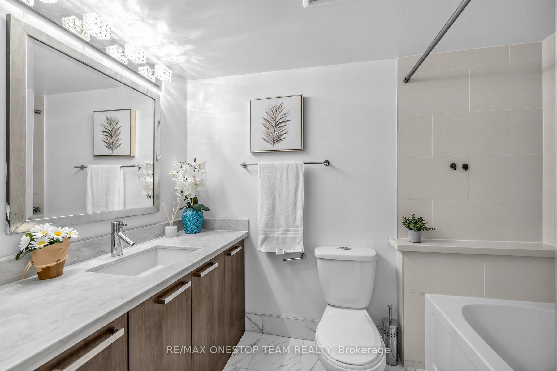 Photo 22 of Unit 504, 11 St Joseph Street, Toronto, Bay Street Corridor — HOMEH