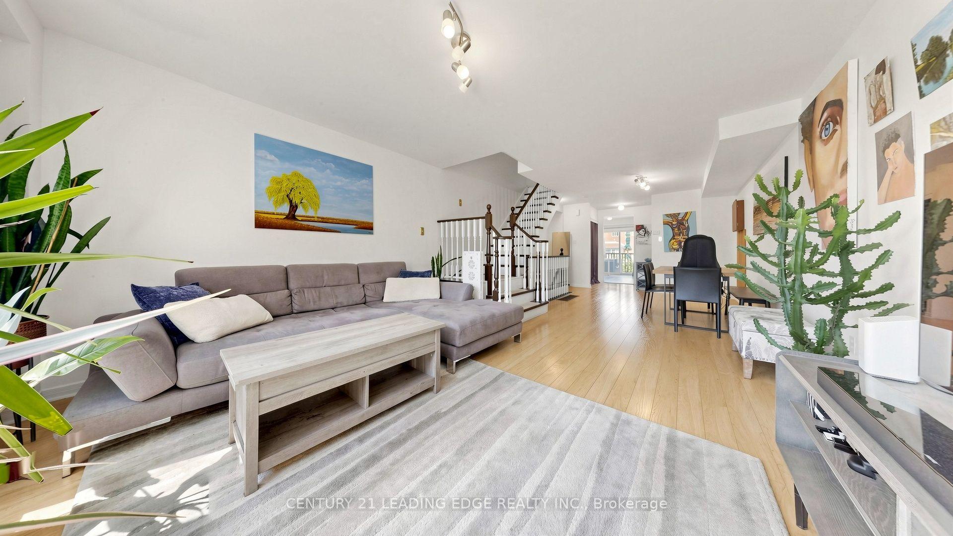 Photo 7 of 152 Bartley Drive, North York, Victoria Village — HOMEH
