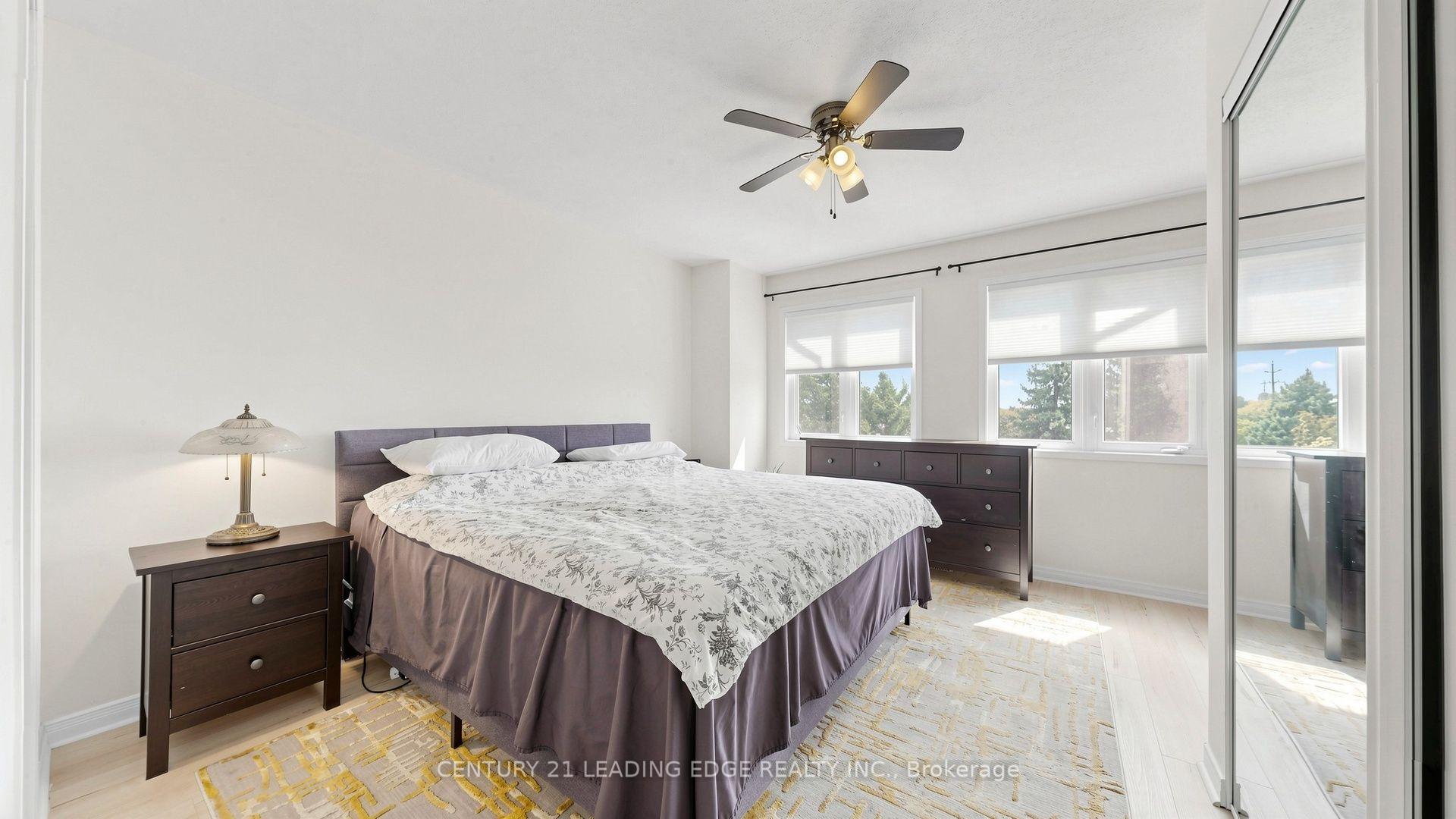 Photo 23 of 152 Bartley Drive, North York, Victoria Village — HOMEH