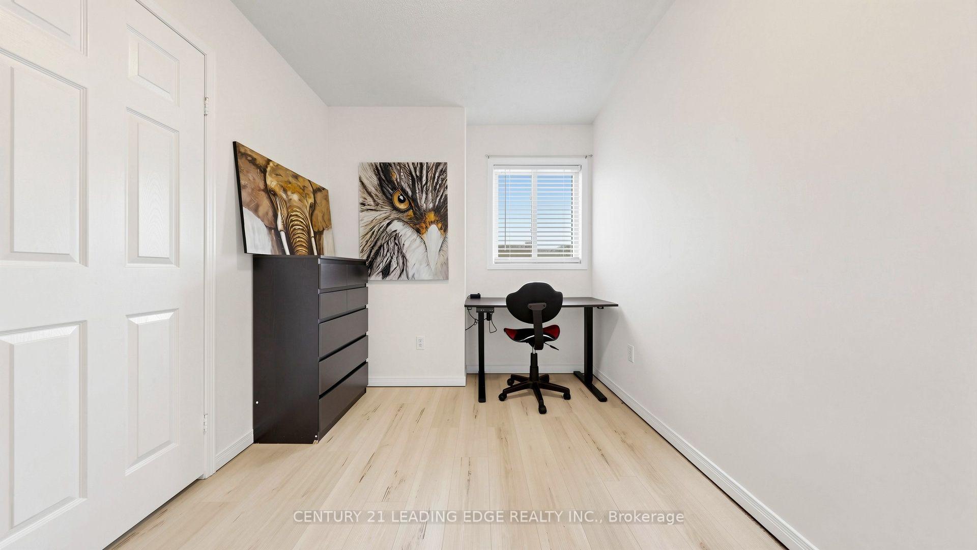 Photo 29 of 152 Bartley Drive, North York, Victoria Village — HOMEH