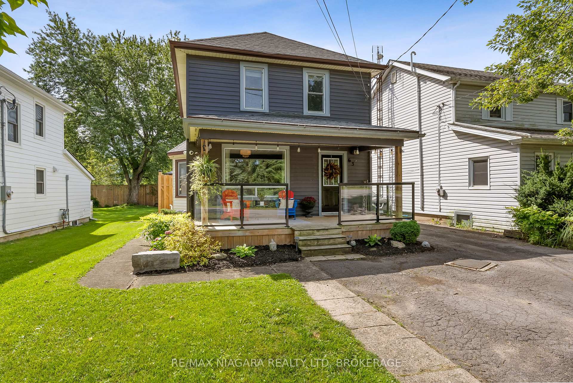 Photo 3 of 63 Bridge Street W, Thorold, Hurricane/Merrittville — HOMEH