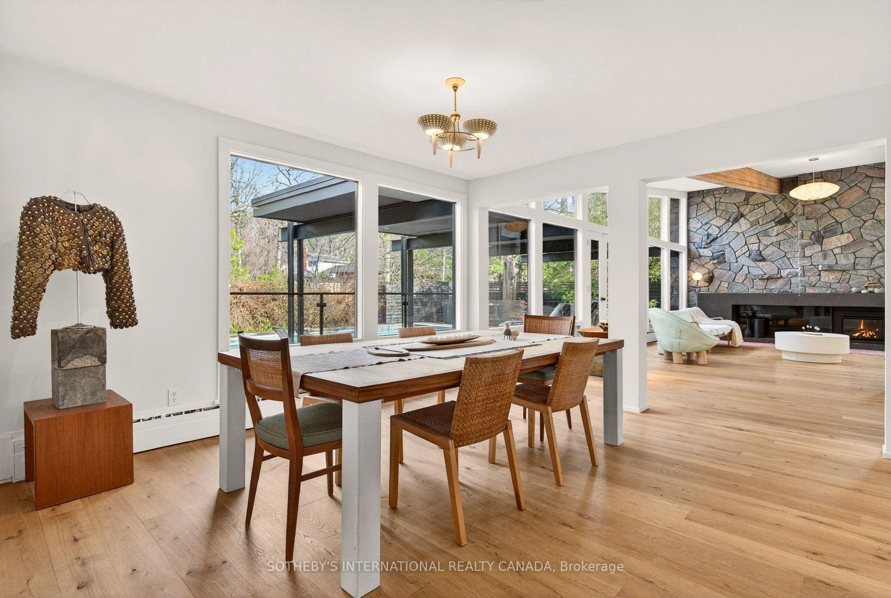 Photo 26 of 105 Marsdale Drive, St. Catharines, Glendale/Glenridge — HOMEH