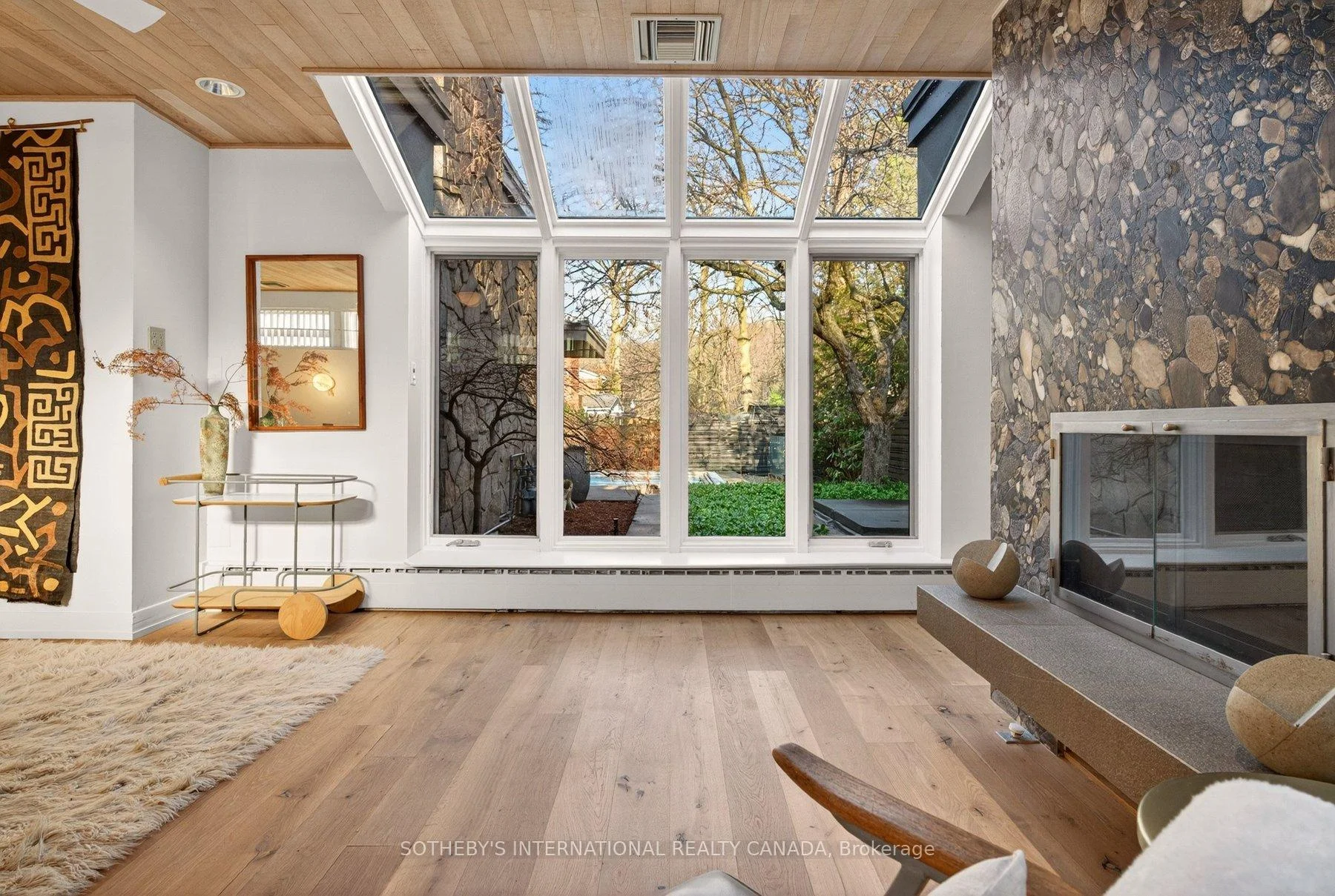 Photo 61 of 105 Marsdale Drive, St. Catharines, Glendale/Glenridge — HOMEH