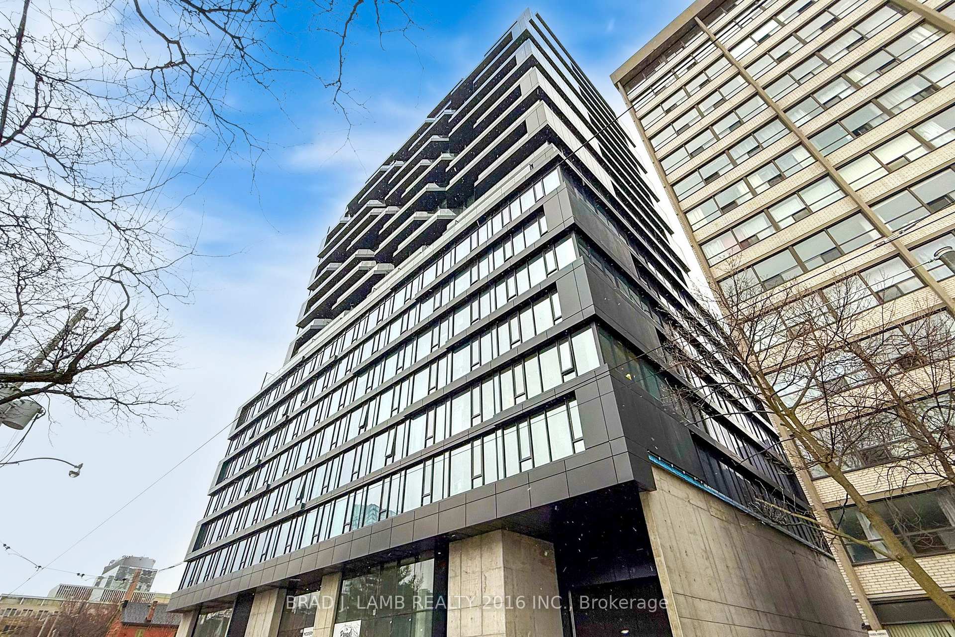 Photo of Unit 1403, 195 McCaul Street