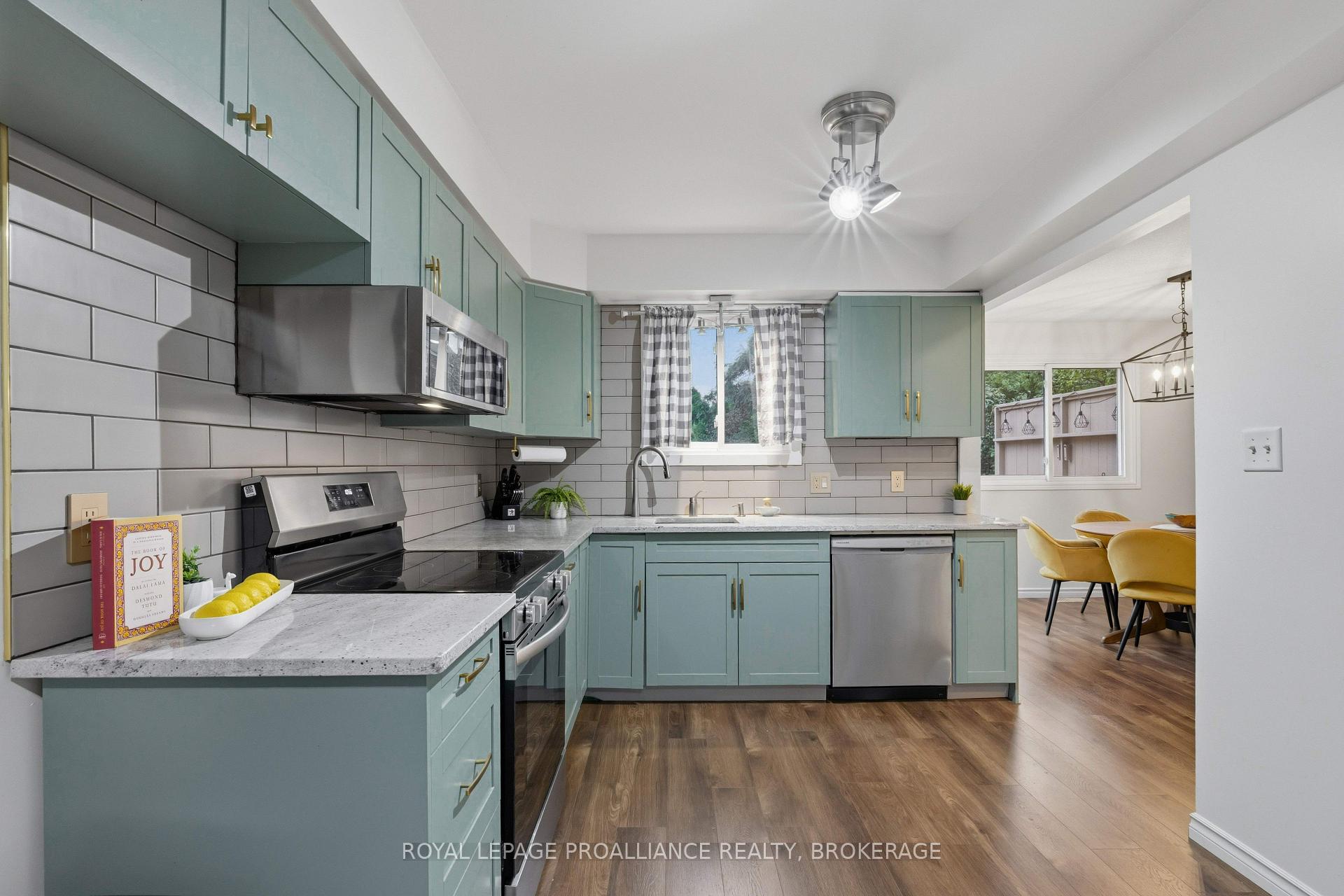 Photo 10 of 690 Davis Drive, Kingston, East Gardiners Rd — HOMEH