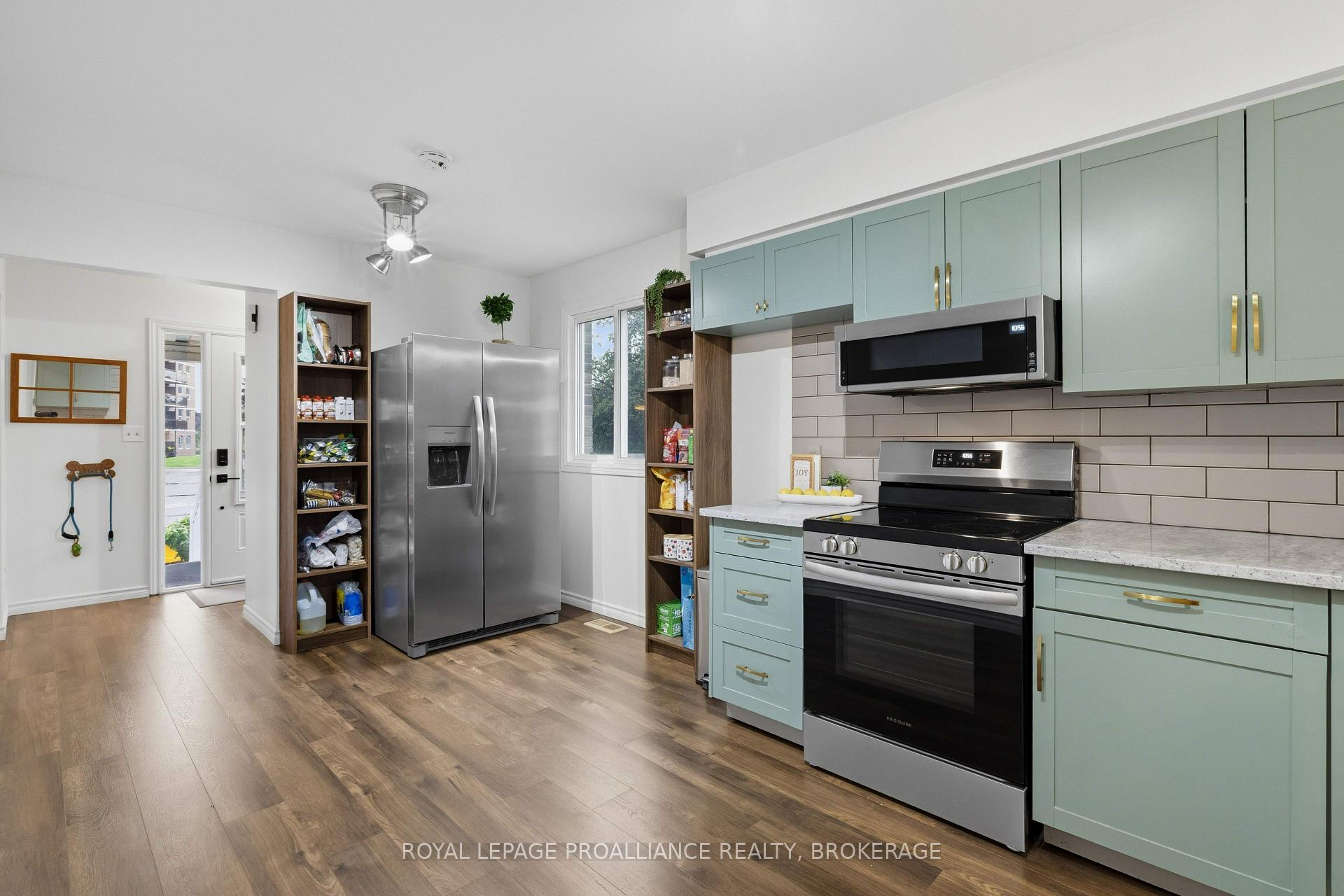 Photo 11 of 690 Davis Drive, Kingston, East Gardiners Rd — HOMEH
