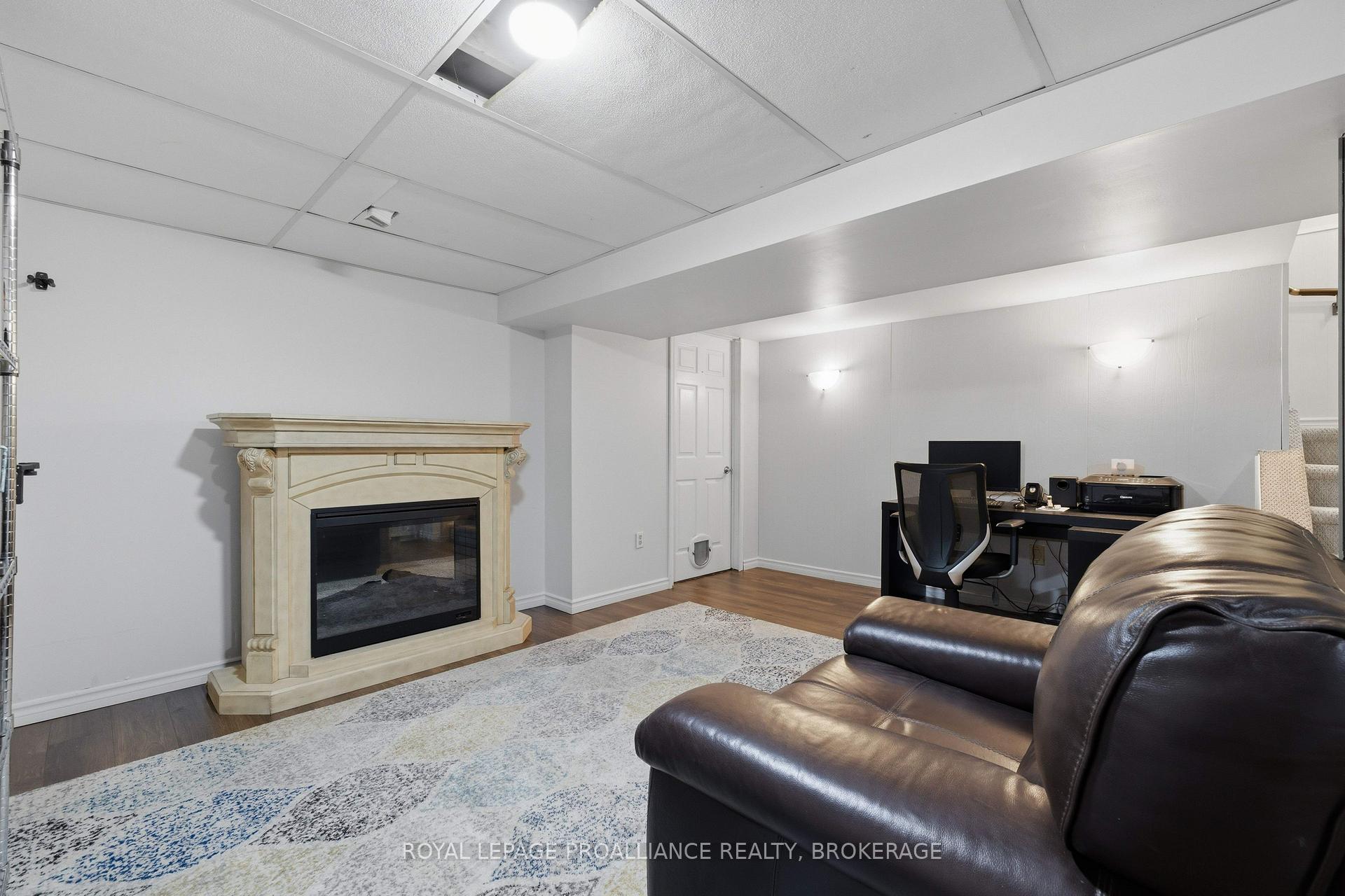 Photo 27 of 690 Davis Drive, Kingston, East Gardiners Rd — HOMEH