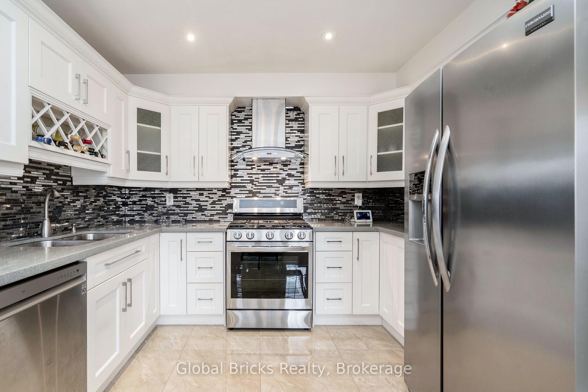 Photo 11 of 60 Dwyer Drive, Brampton, Gore Industrial North — HOMEH