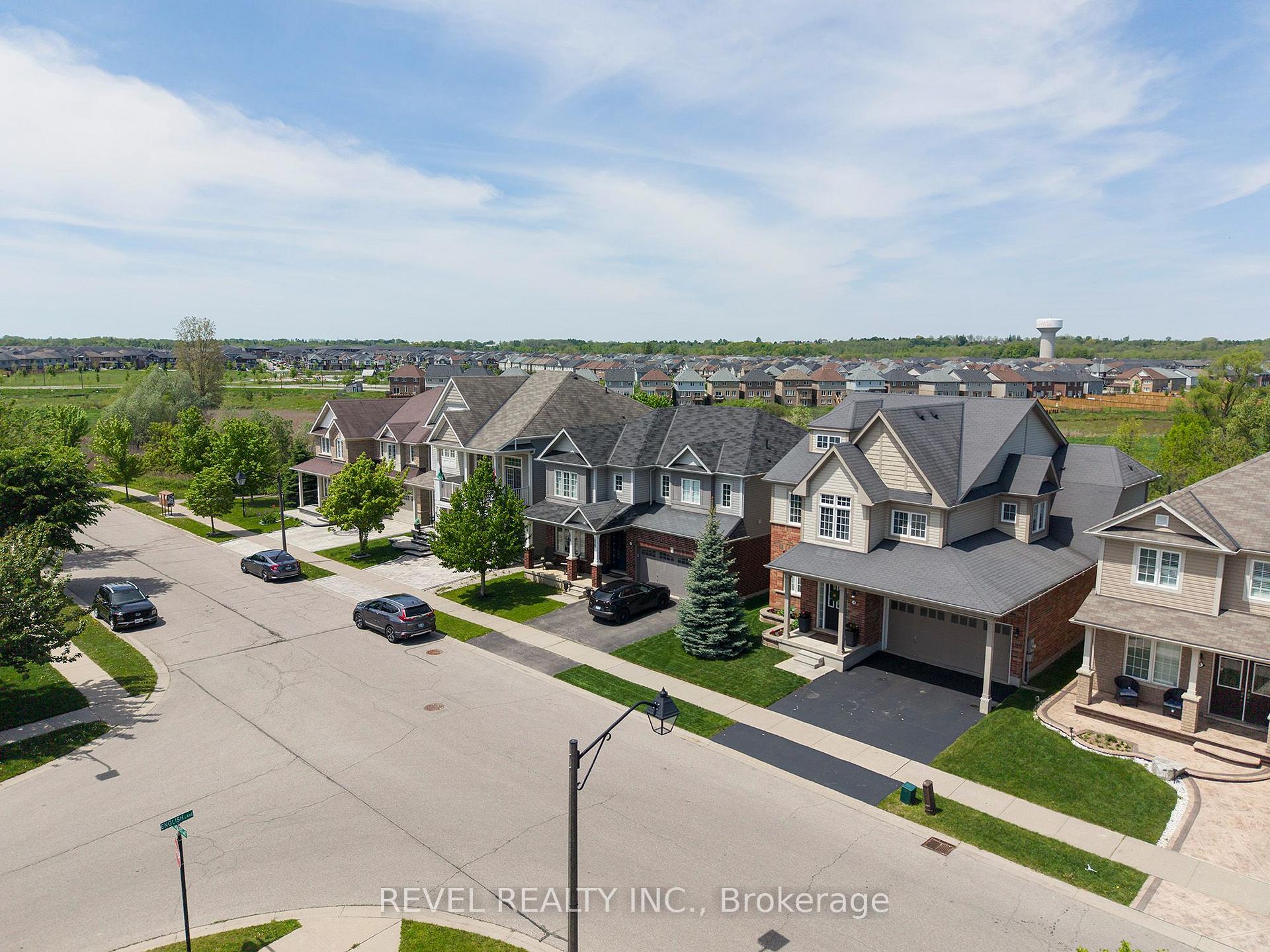 Photo 8 of 10 Bisset Avenue, Brantford, Empire South — HOMEH