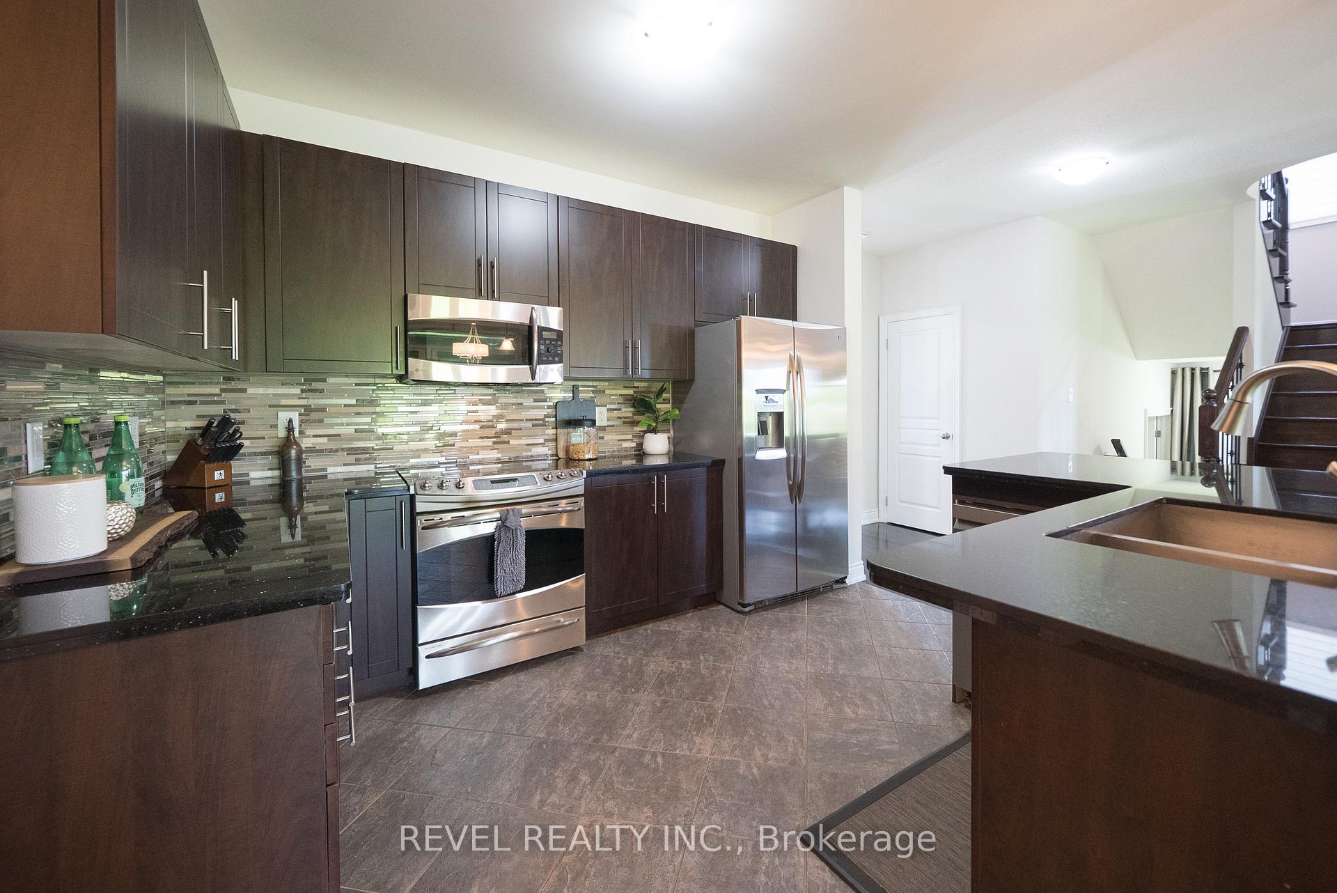 Photo 19 of 10 Bisset Avenue, Brantford, Empire South — HOMEH