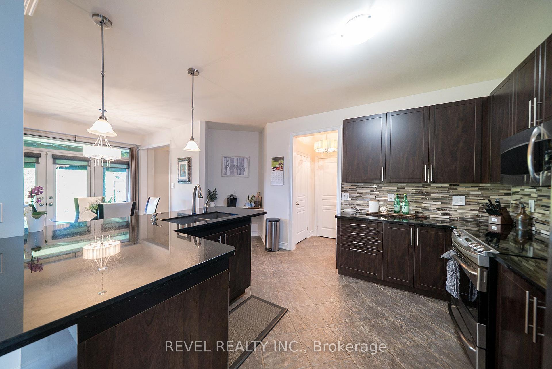 Photo 21 of 10 Bisset Avenue, Brantford, Empire South — HOMEH