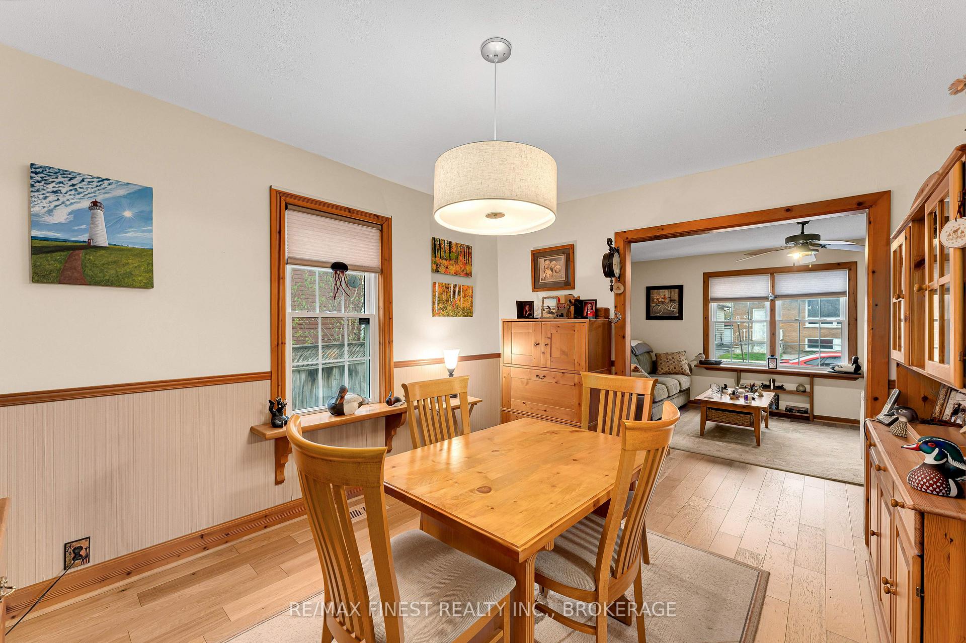 Photo 12 of 580 MacDonnell Street, Kingston, East of Sir John A. Blvd — HOMEH