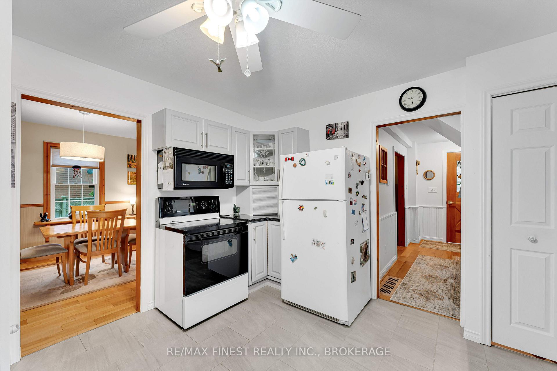 Photo 15 of 580 MacDonnell Street, Kingston, East of Sir John A. Blvd — HOMEH