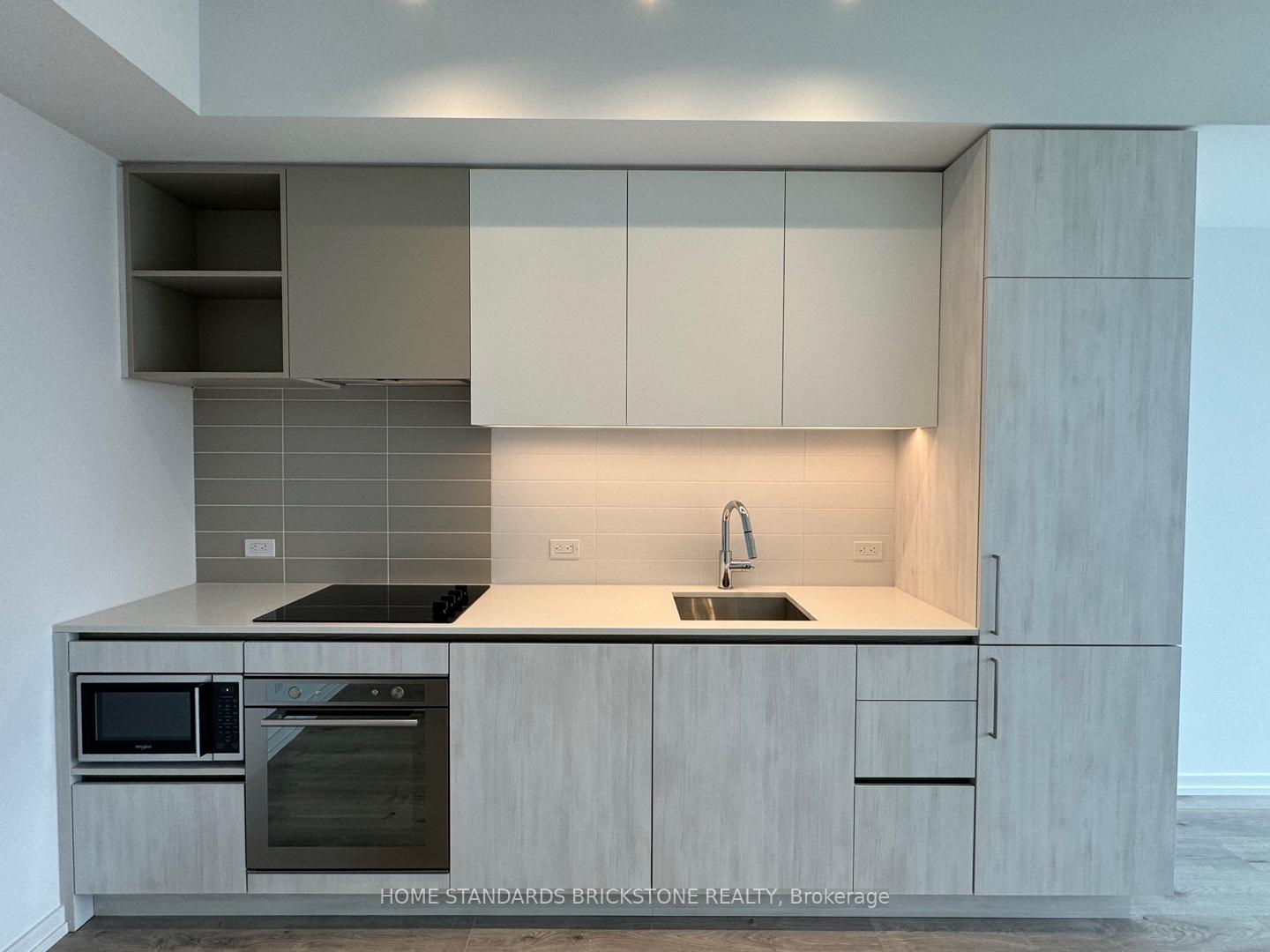 Photo 3 of Unit 5501, 7890 Jane Street, Vaughan, Vaughan Corporate Centre — HOMEH
